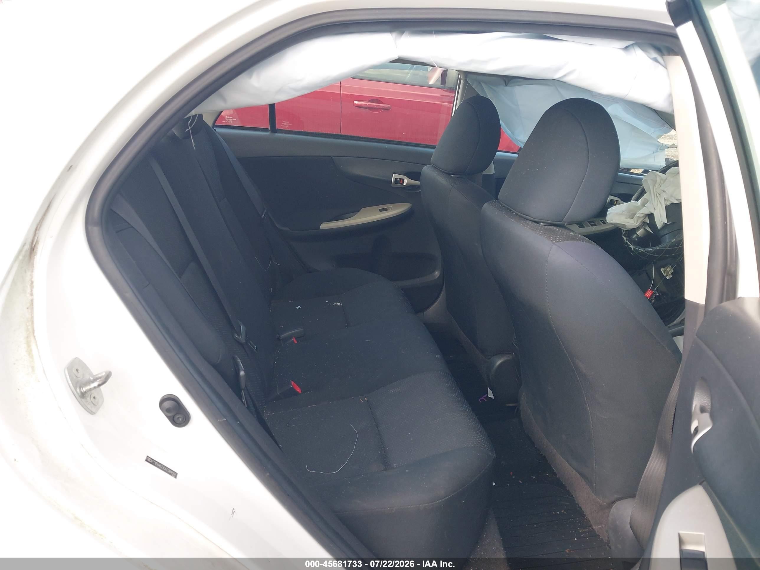 2010 Toyota Corolla S White vin: 2T1BU4EE4AC384087