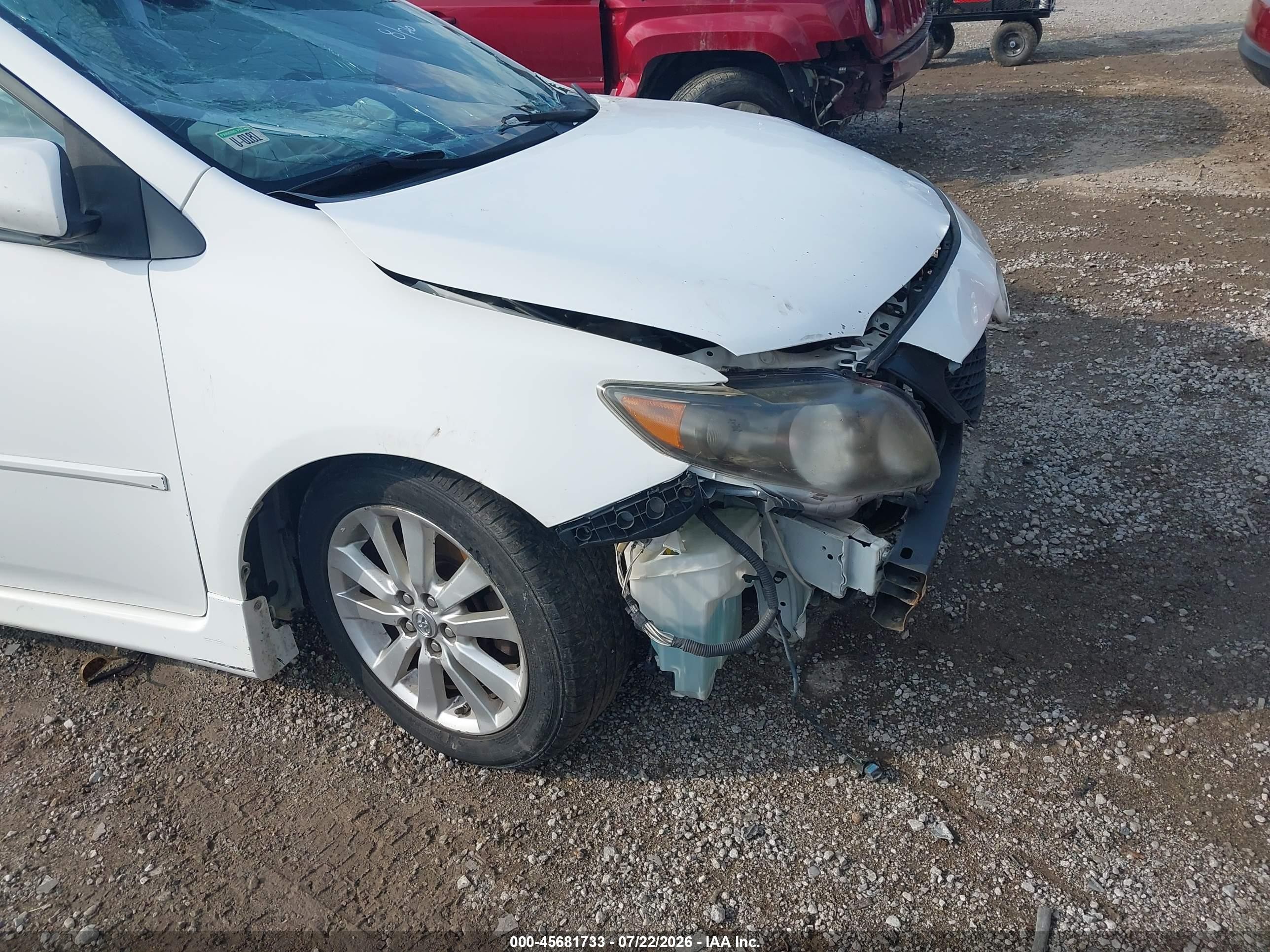 2010 Toyota Corolla S White vin: 2T1BU4EE4AC384087