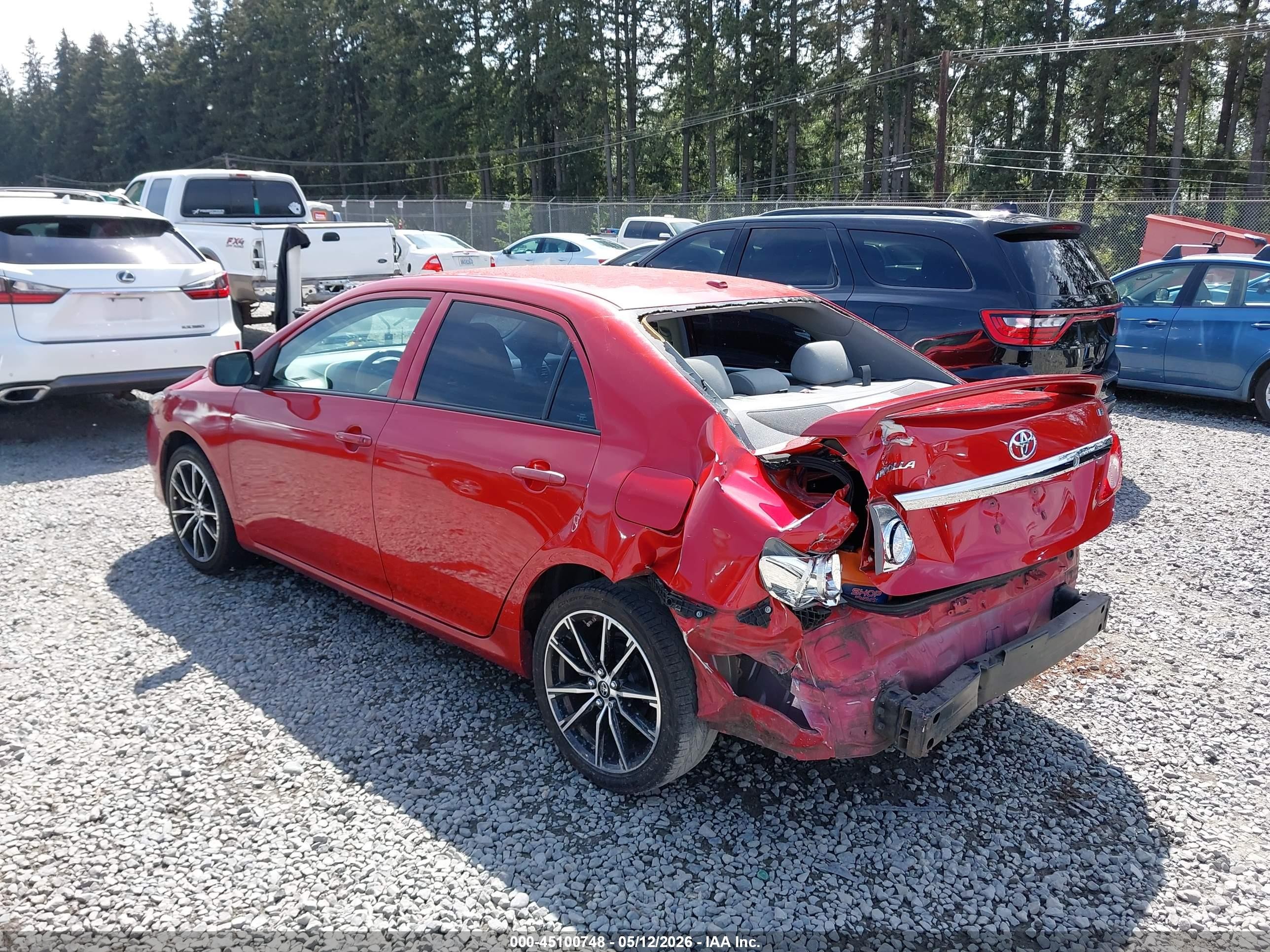 2010 Toyota Corolla Le Red vin: 2T1BU4EE4AC400806