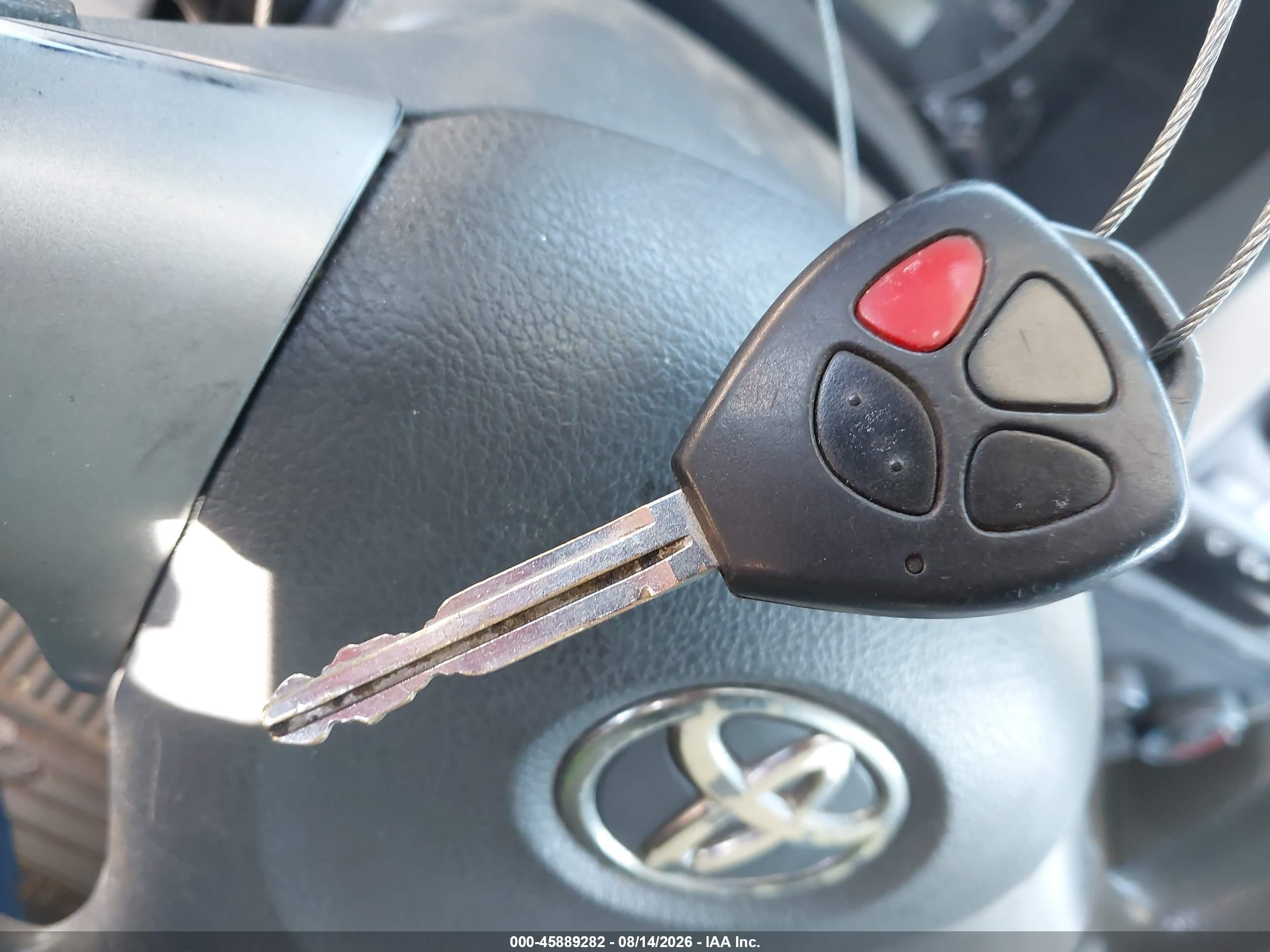2010 Toyota Corolla Le Gray vin: 2T1BU4EE4AC416407