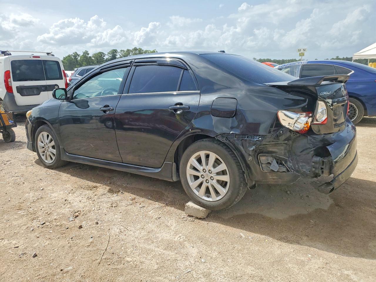 2010 Toyota Corolla S Черный vin: 2T1BU4EE4AC448208