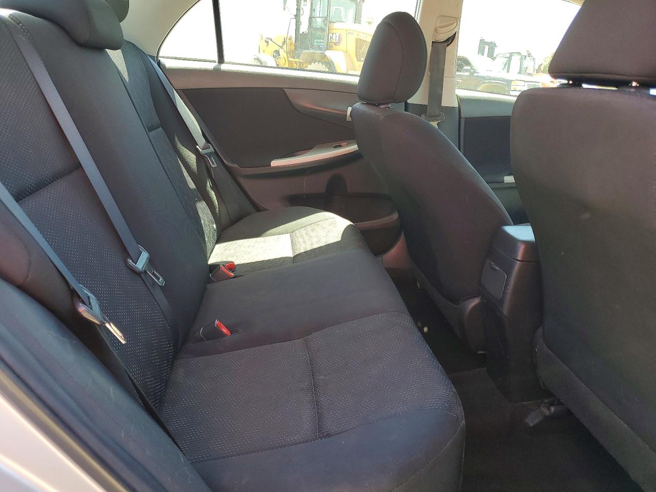 2010 Toyota Corolla S Silver vin: 2T1BU4EE4AC452999