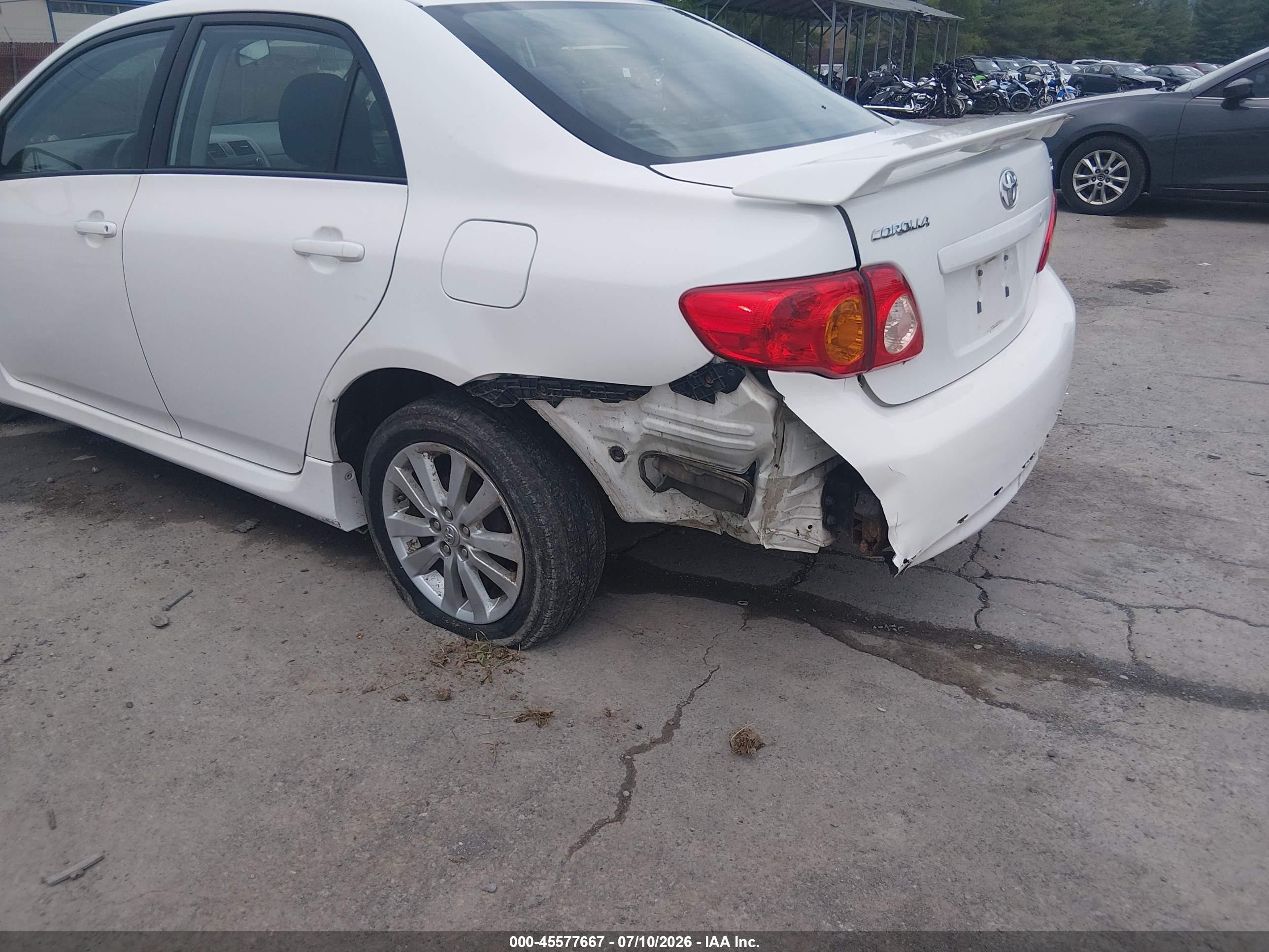 2010 Toyota Corolla S White vin: 2T1BU4EE4AC456700