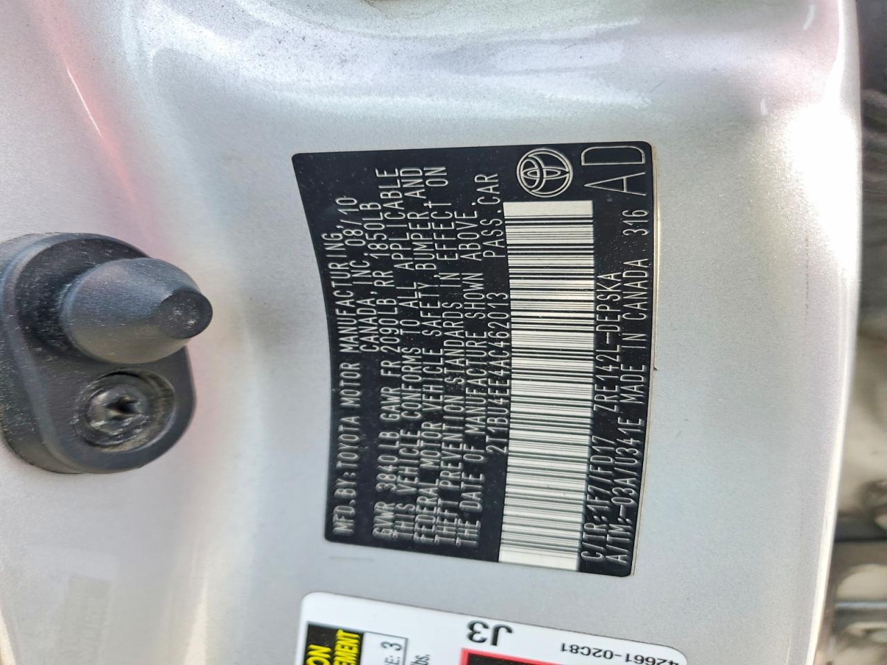 2010 Toyota Corolla S Silver vin: 2T1BU4EE4AC462013