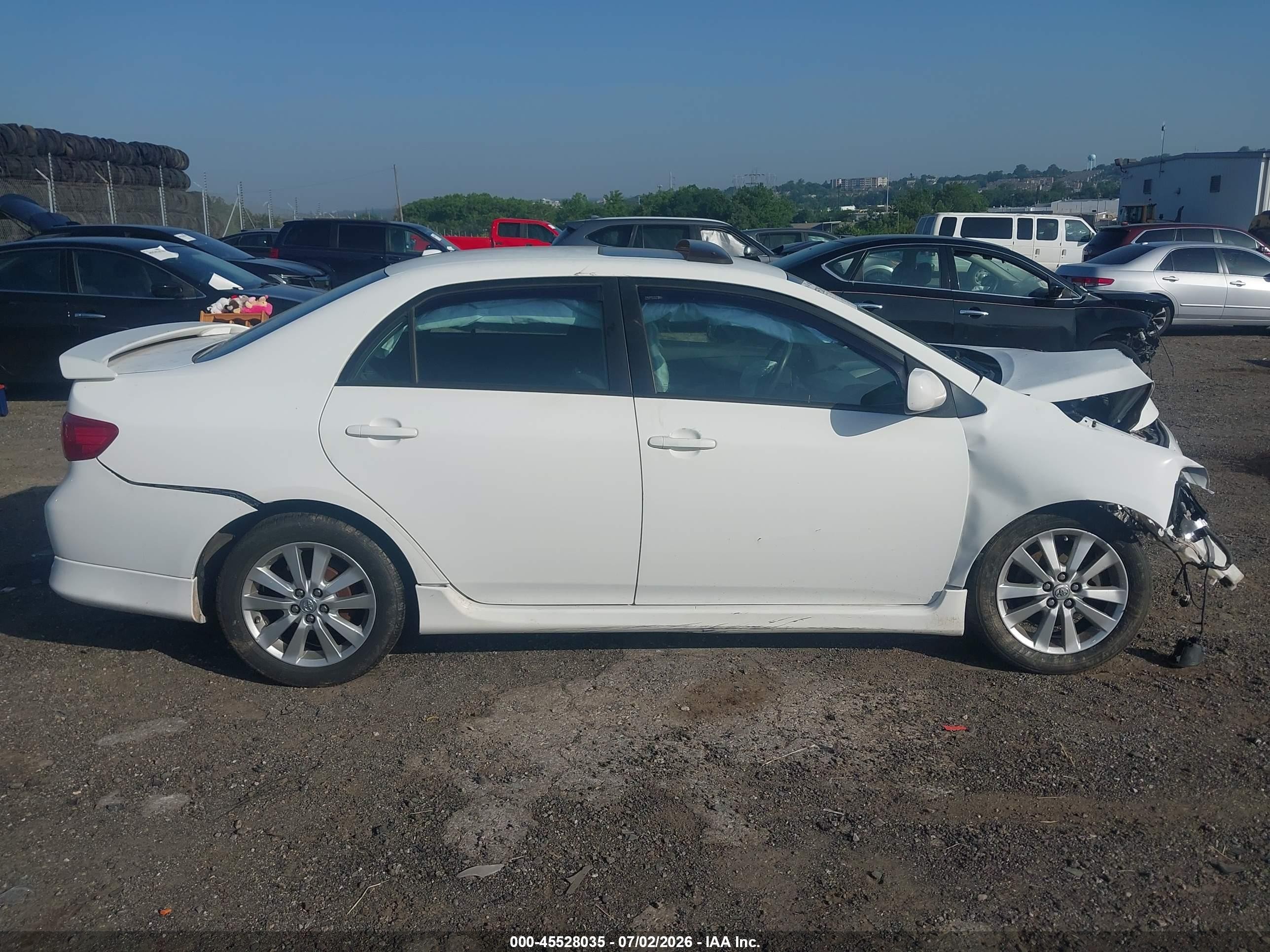 2010 Toyota Corolla S White vin: 2T1BU4EE4AC464179