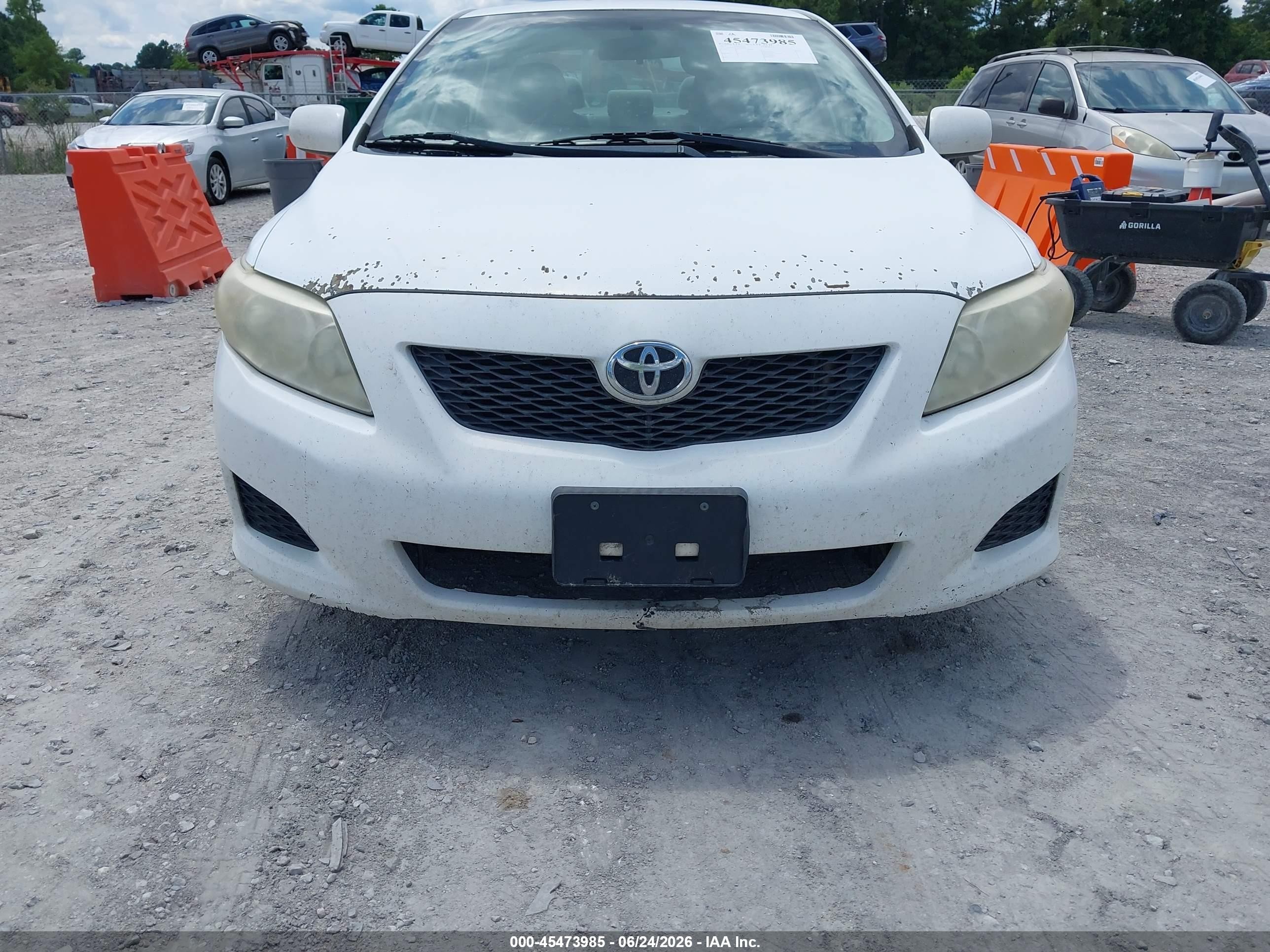 2010 Toyota Corolla Le White vin: 2T1BU4EE4AC500419