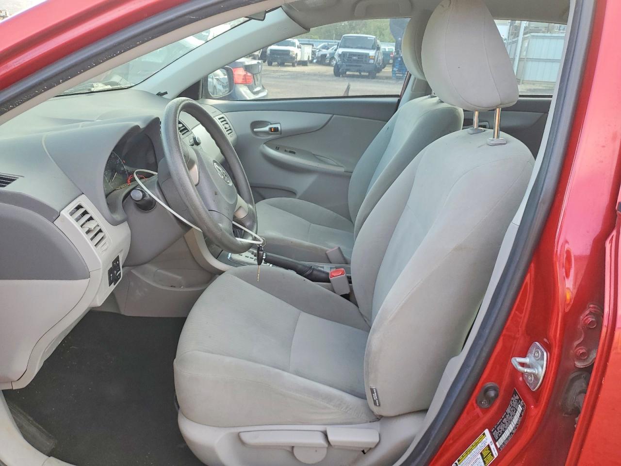 2010 Toyota Corolla Base Red vin: 2T1BU4EE4AC510478