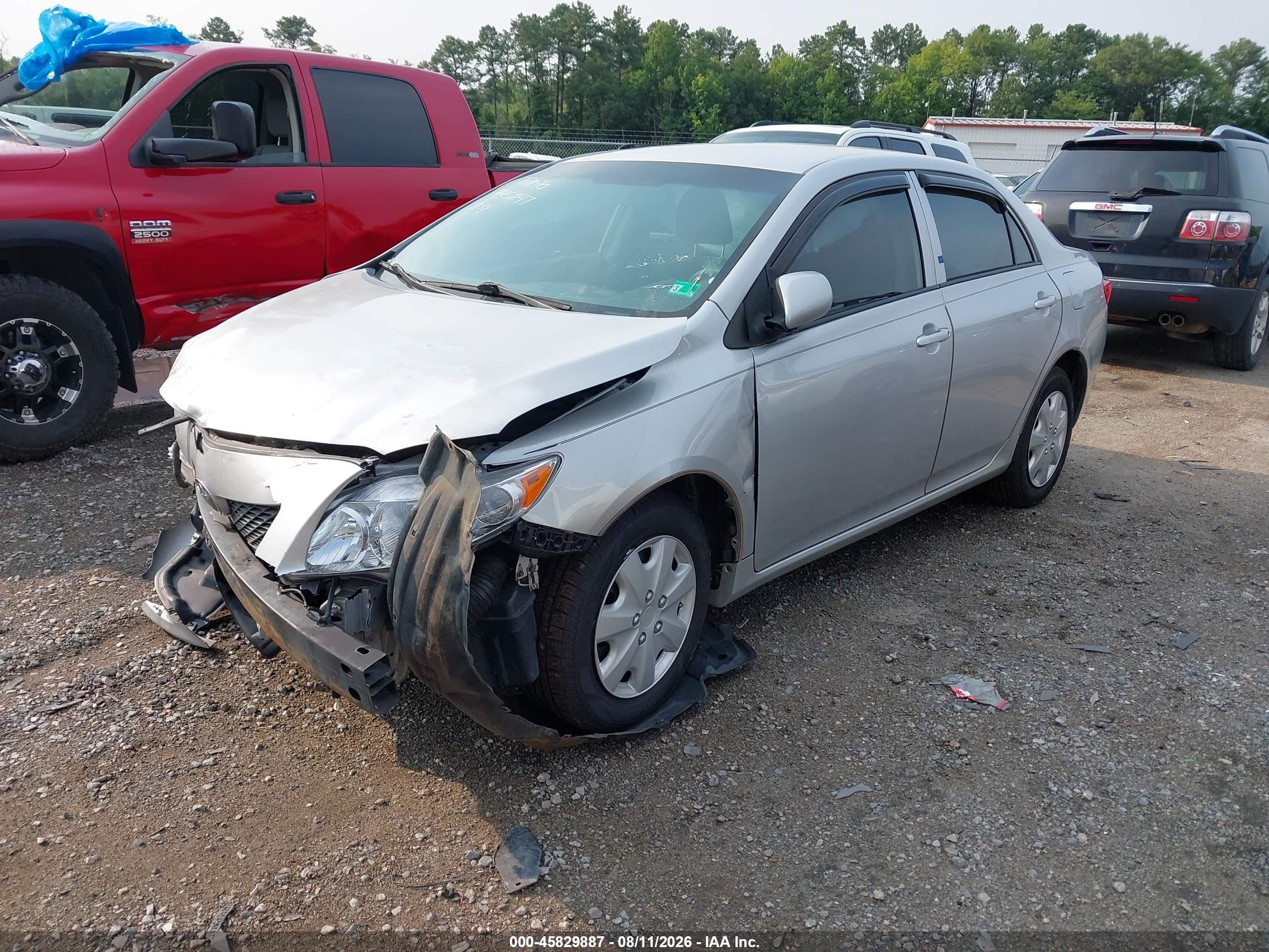 2010 Toyota Corolla Le Silver vin: 2T1BU4EE4AC519780