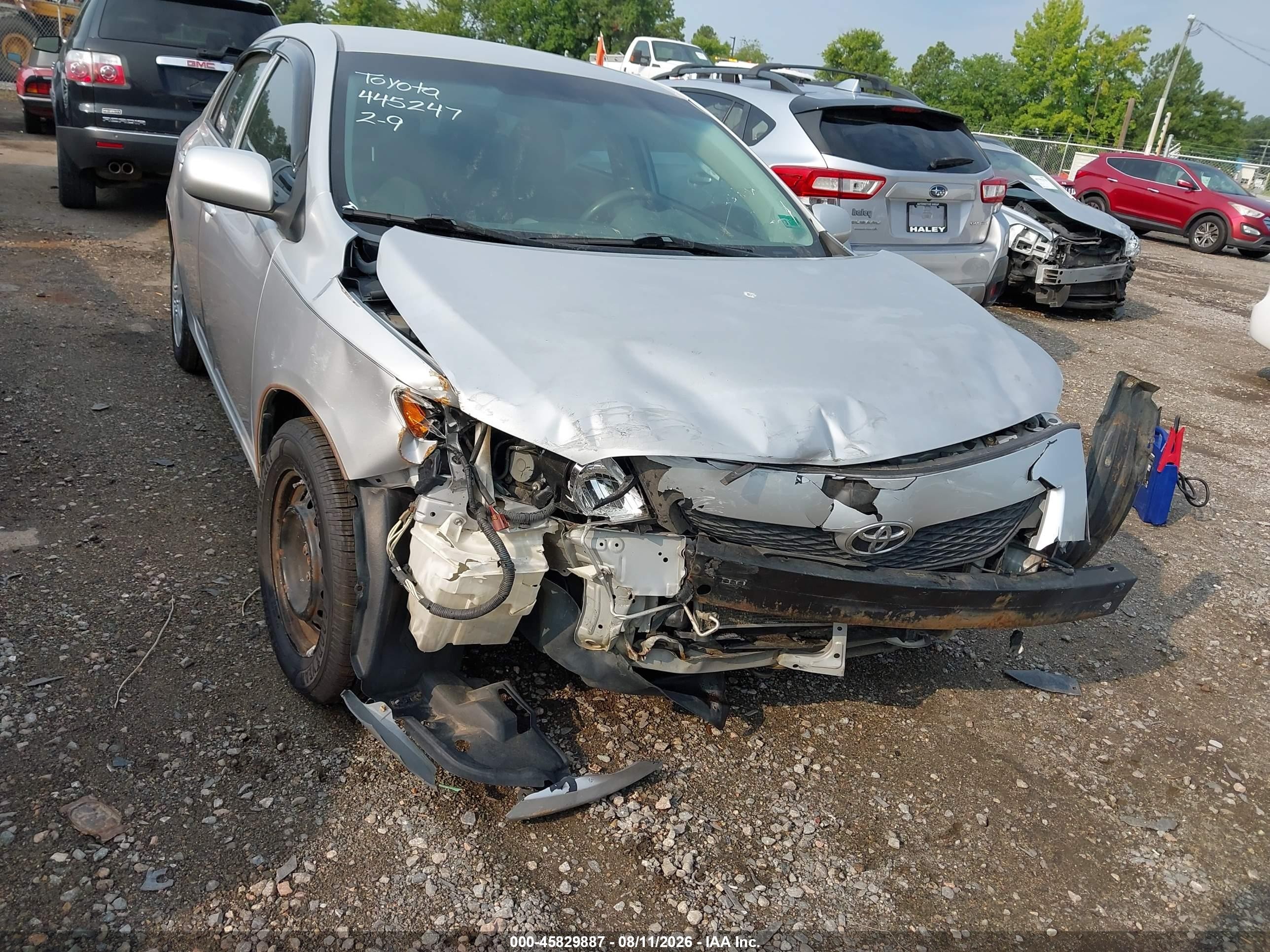 2010 Toyota Corolla Le Silver vin: 2T1BU4EE4AC519780