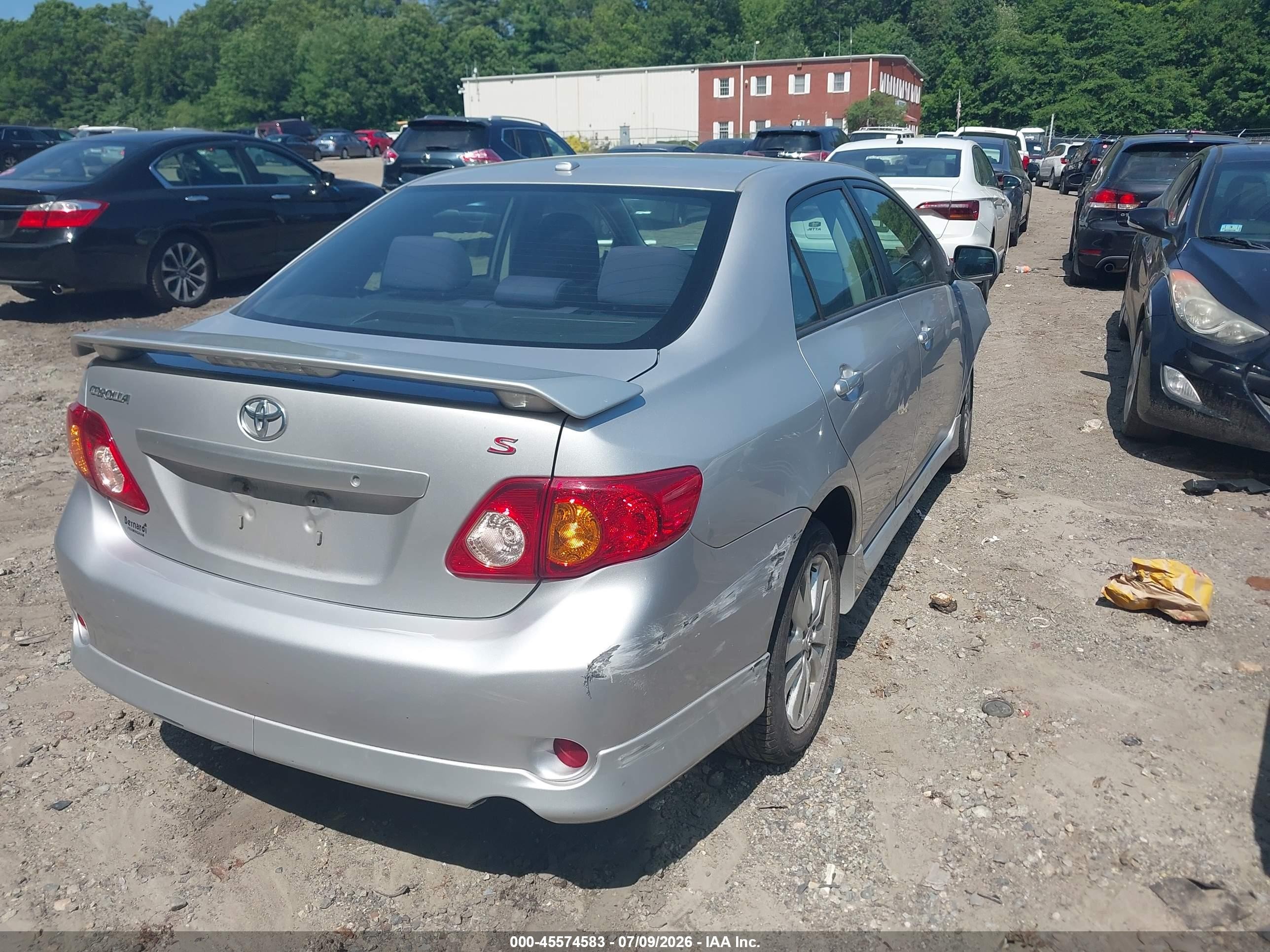 2010 Toyota Corolla S Серебряный vin: 2T1BU4EE4AC526924