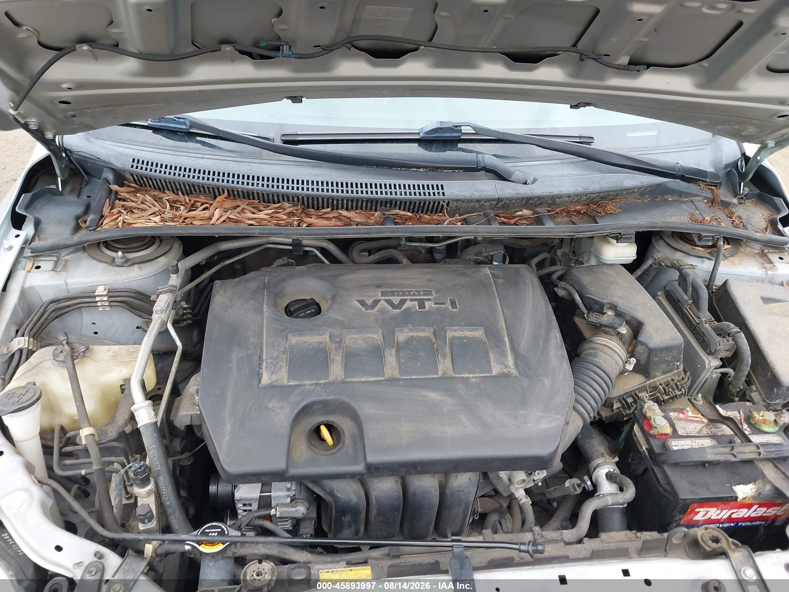 2011 Toyota Corolla Le Silver vin: 2T1BU4EE4BC561092