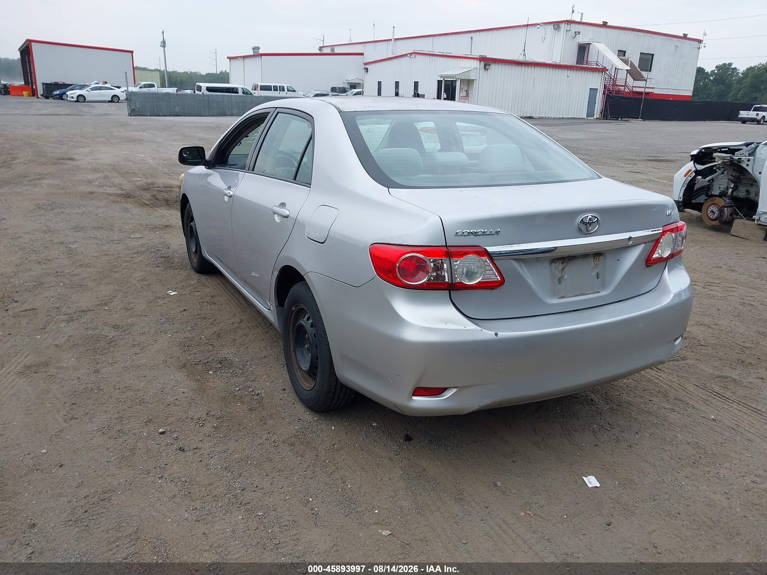 2011 Toyota Corolla Le Silver vin: 2T1BU4EE4BC561092