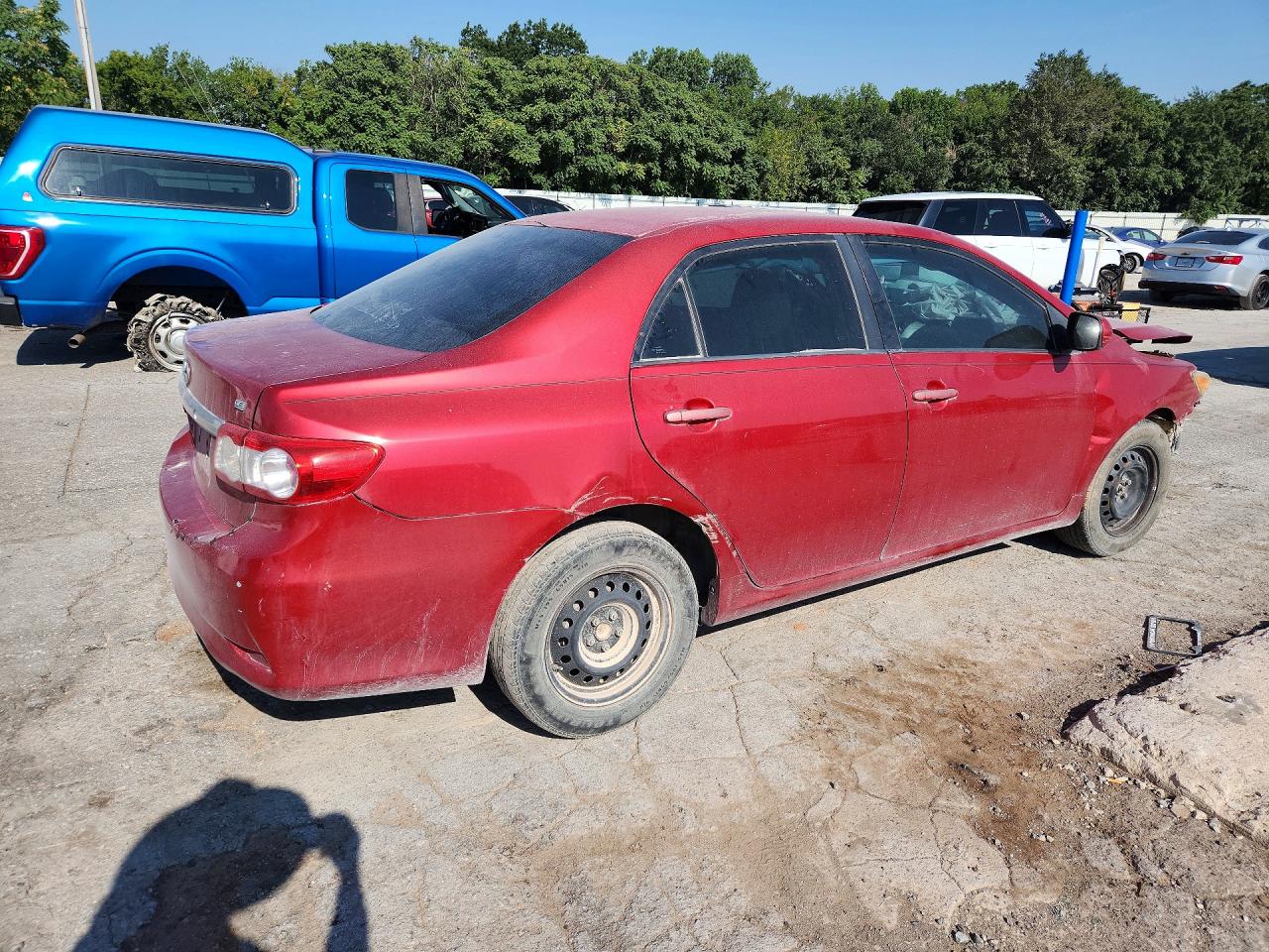 2011 Toyota Corolla Le Red vin: 2T1BU4EE4BC561562