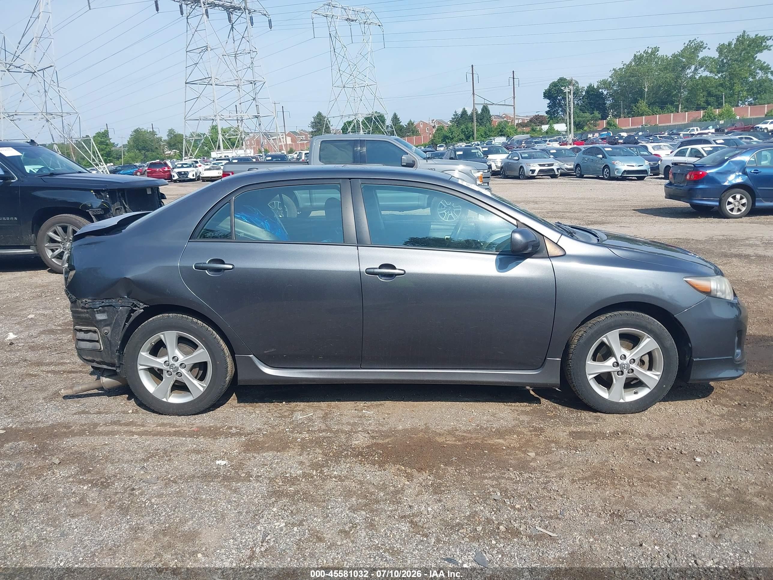 2011 Toyota Corolla S/le Серый vin: 2T1BU4EE4BC623252