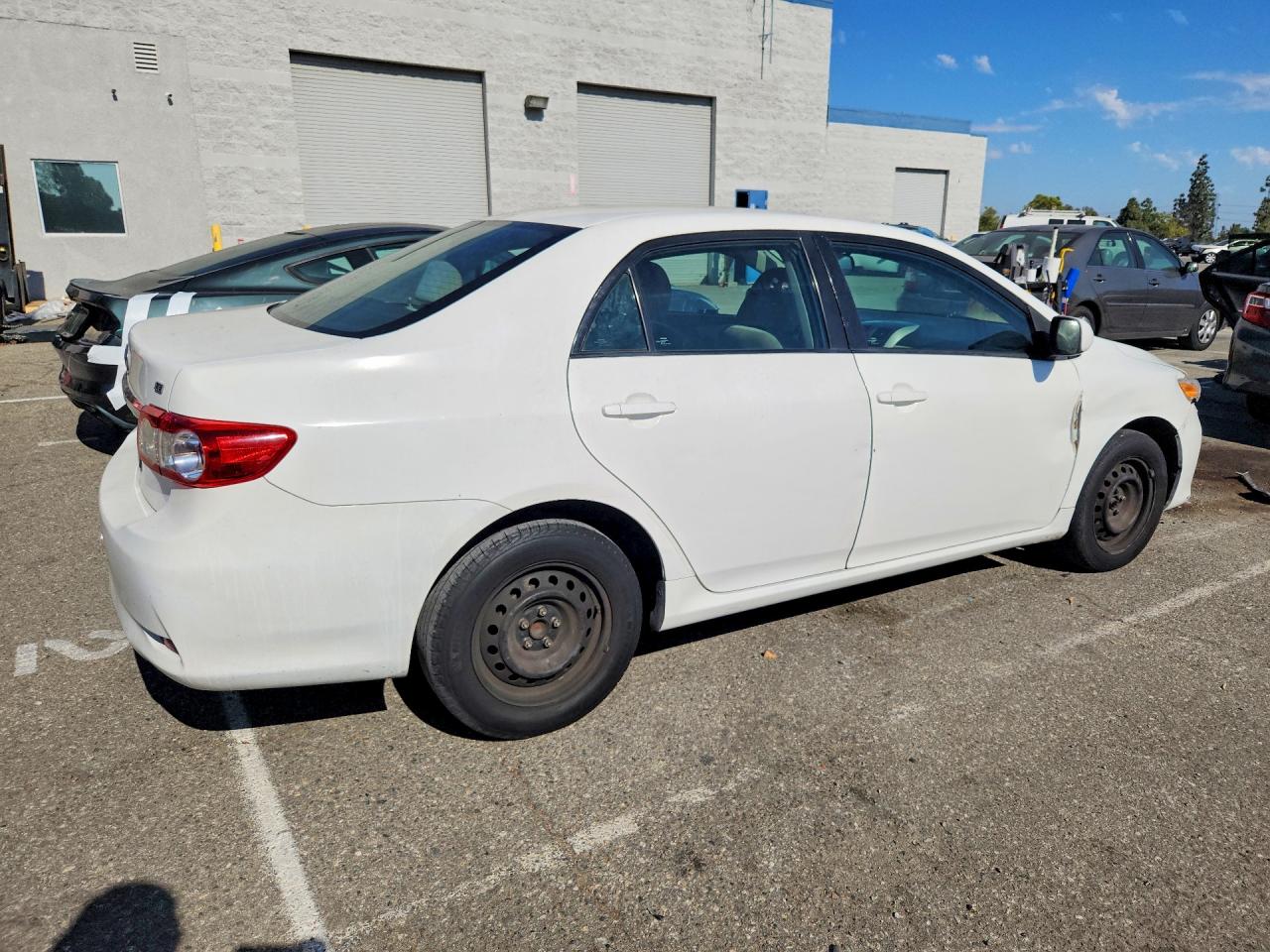 2011 Toyota 4r Ltd White vin: 2T1BU4EE4BC635966