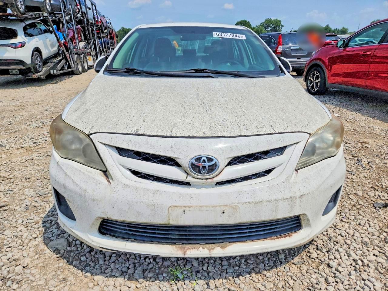 2011 Toyota Corolla Le White vin: 2T1BU4EE4BC639211