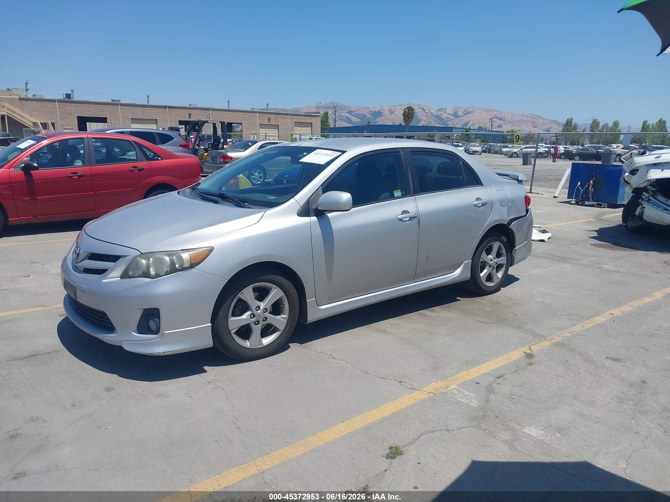 2011 Toyota Corolla S Gray vin: 2T1BU4EE4BC639998