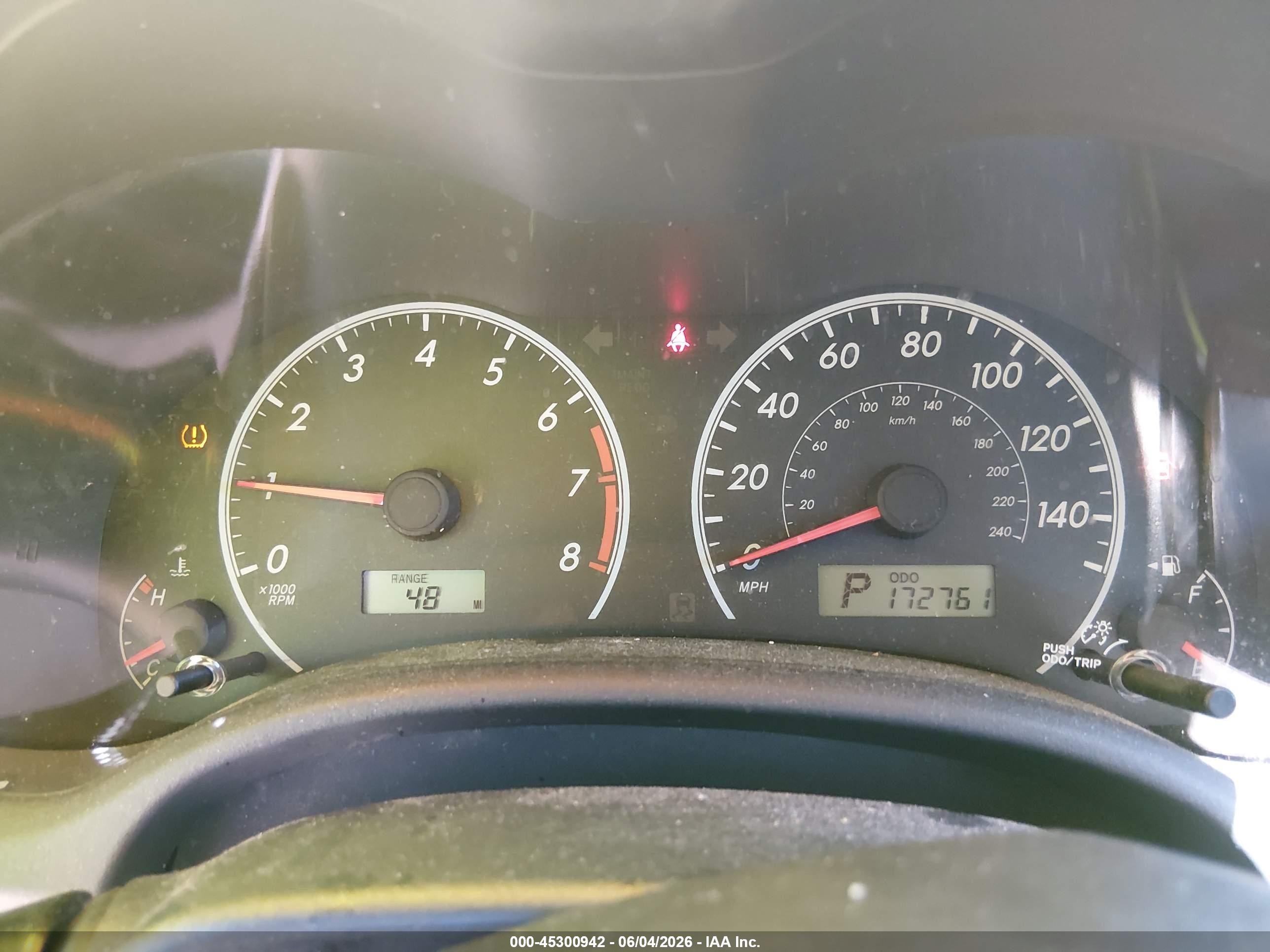 2011 Toyota Corolla Le Silver vin: 2T1BU4EE4BC644456