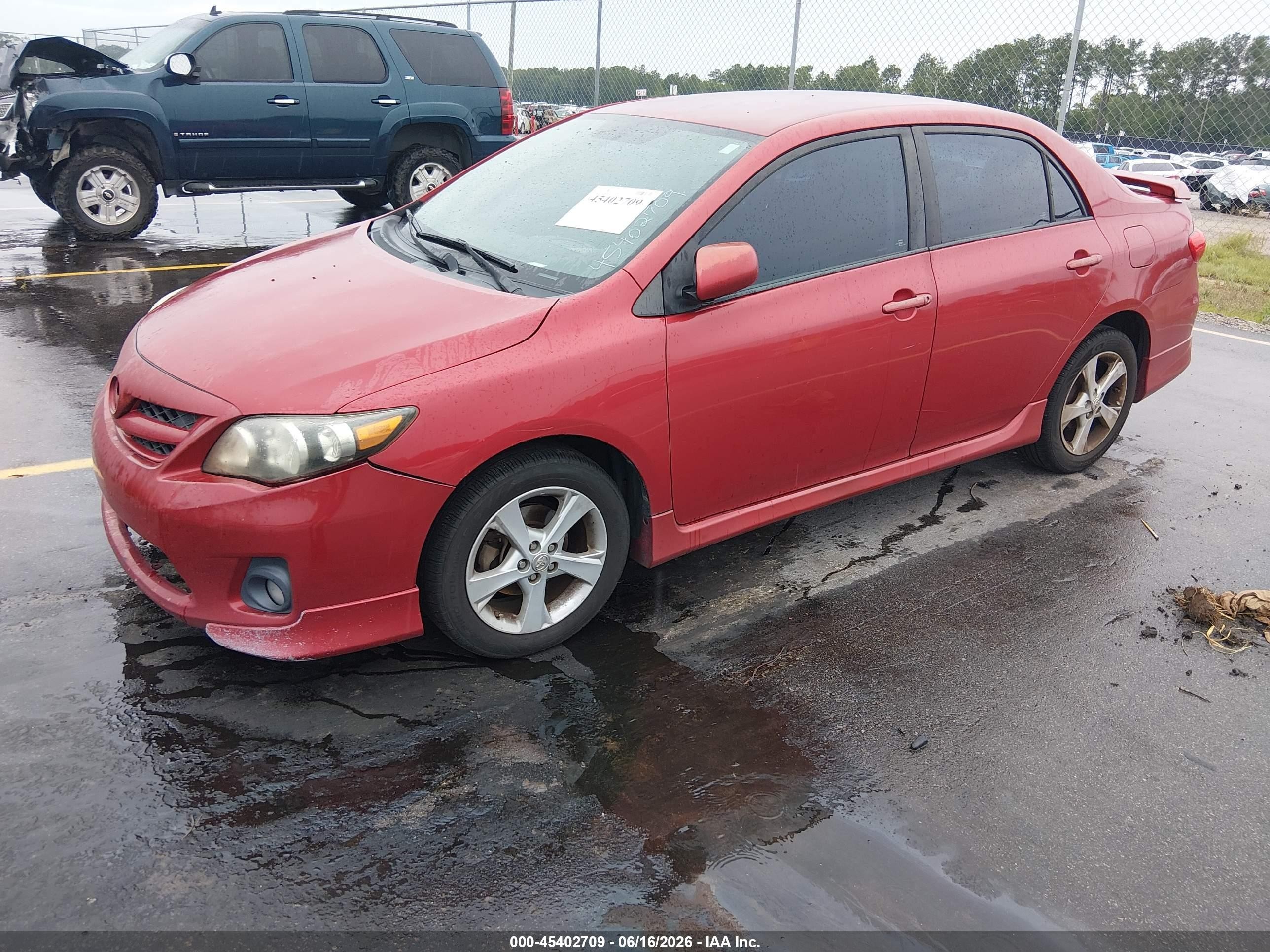 2011 Toyota Corolla S Red vin: 2T1BU4EE4BC658504
