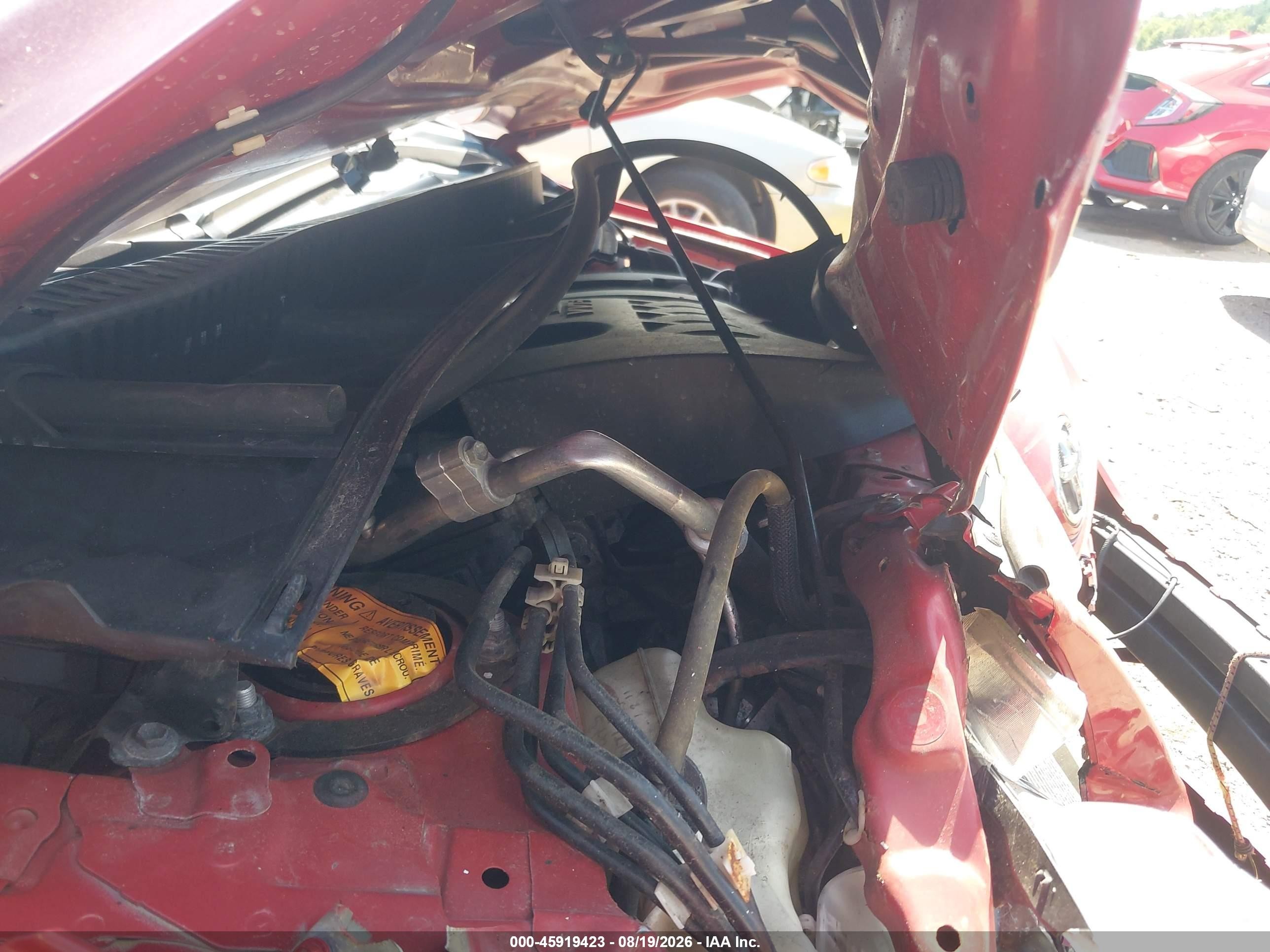2011 Toyota Corolla Le Red vin: 2T1BU4EE4BC664819
