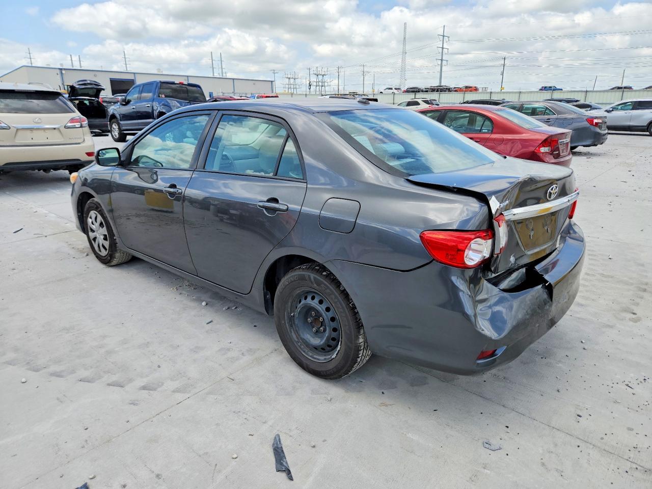 2011 Toyota Corolla Le Gray vin: 2T1BU4EE4BC668689