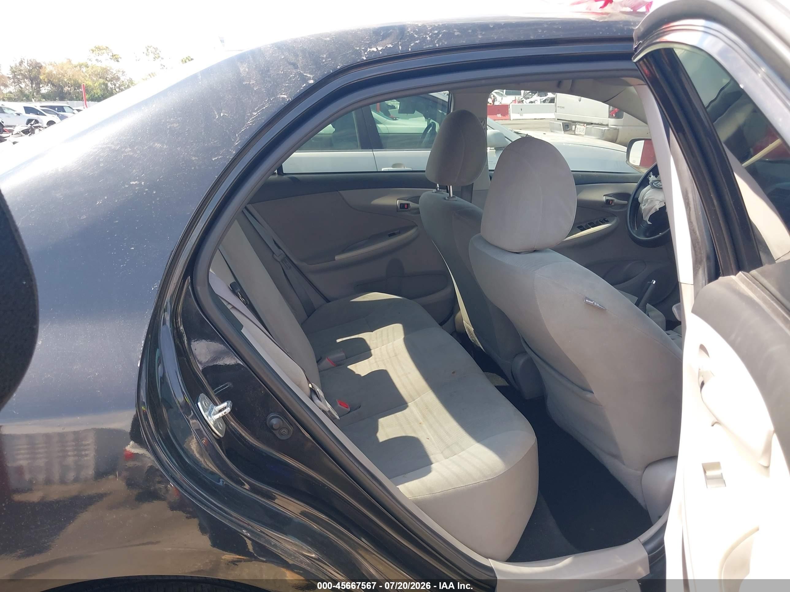 2011 Toyota Corolla Le Black vin: 2T1BU4EE4BC675125