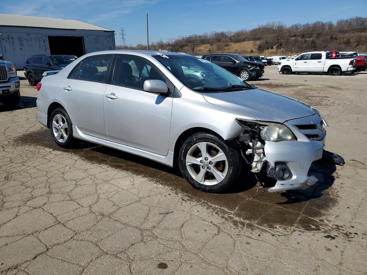 2011 Toyota Corolla S Silver vin: 2T1BU4EE4BC686805