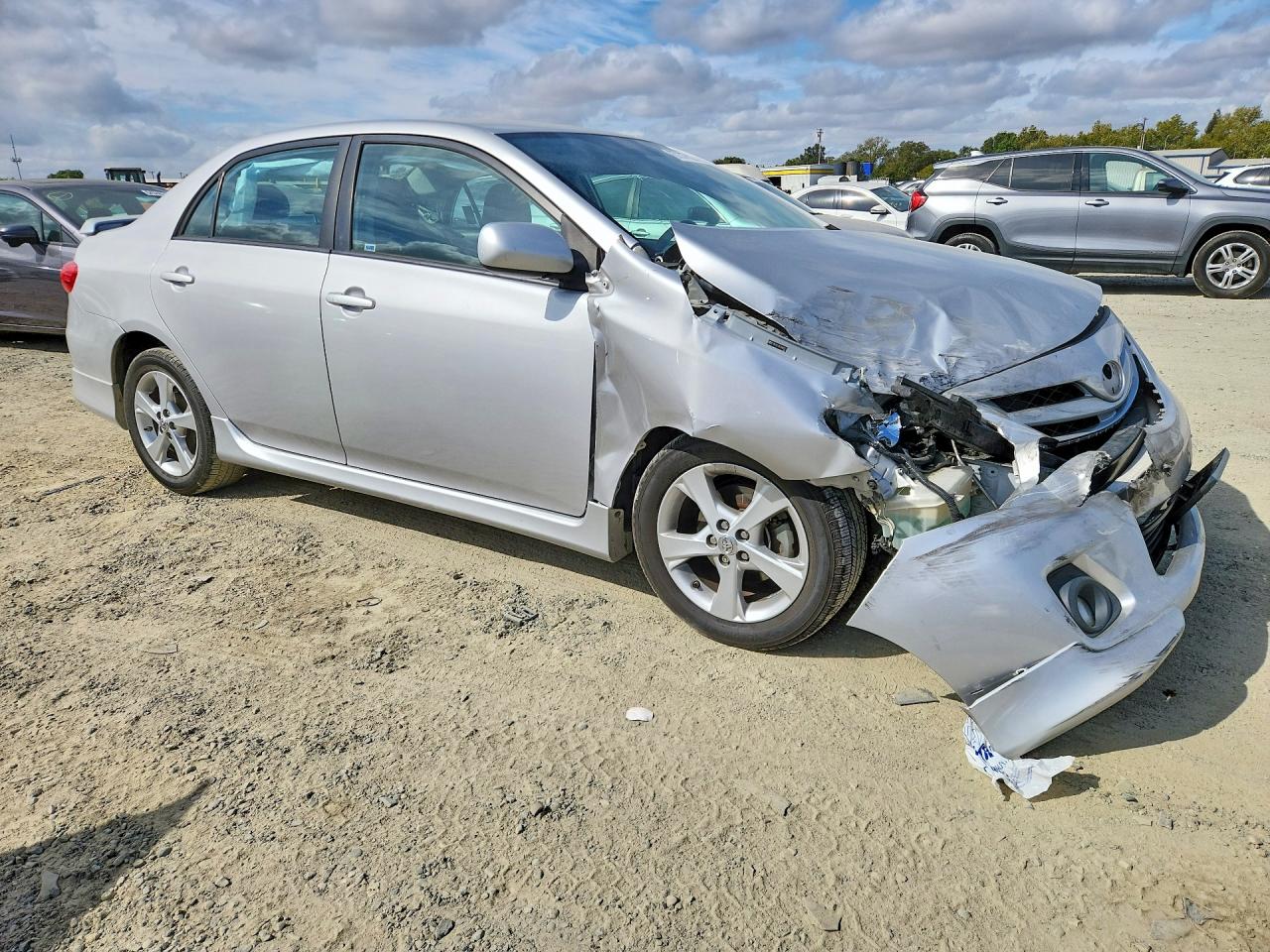 2011 Toyota Corolla S Silver vin: 2T1BU4EE4BC688957