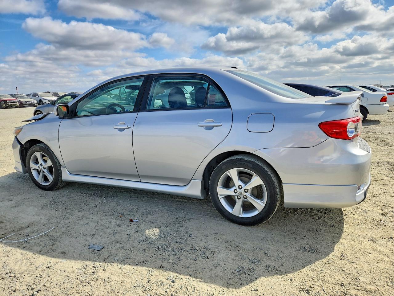 2011 Toyota Corolla S Silver vin: 2T1BU4EE4BC688957
