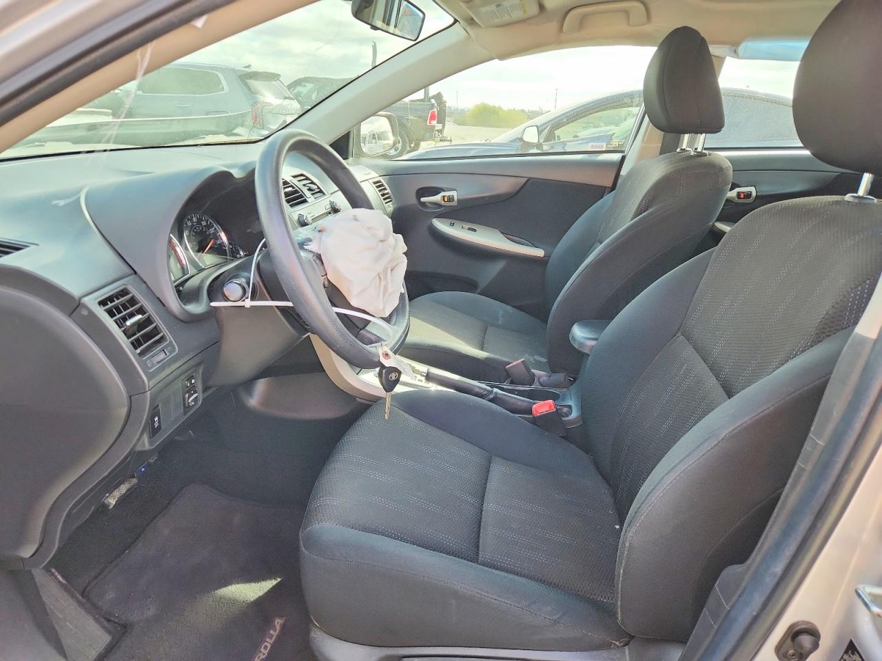 2011 Toyota Corolla S Silver vin: 2T1BU4EE4BC688957