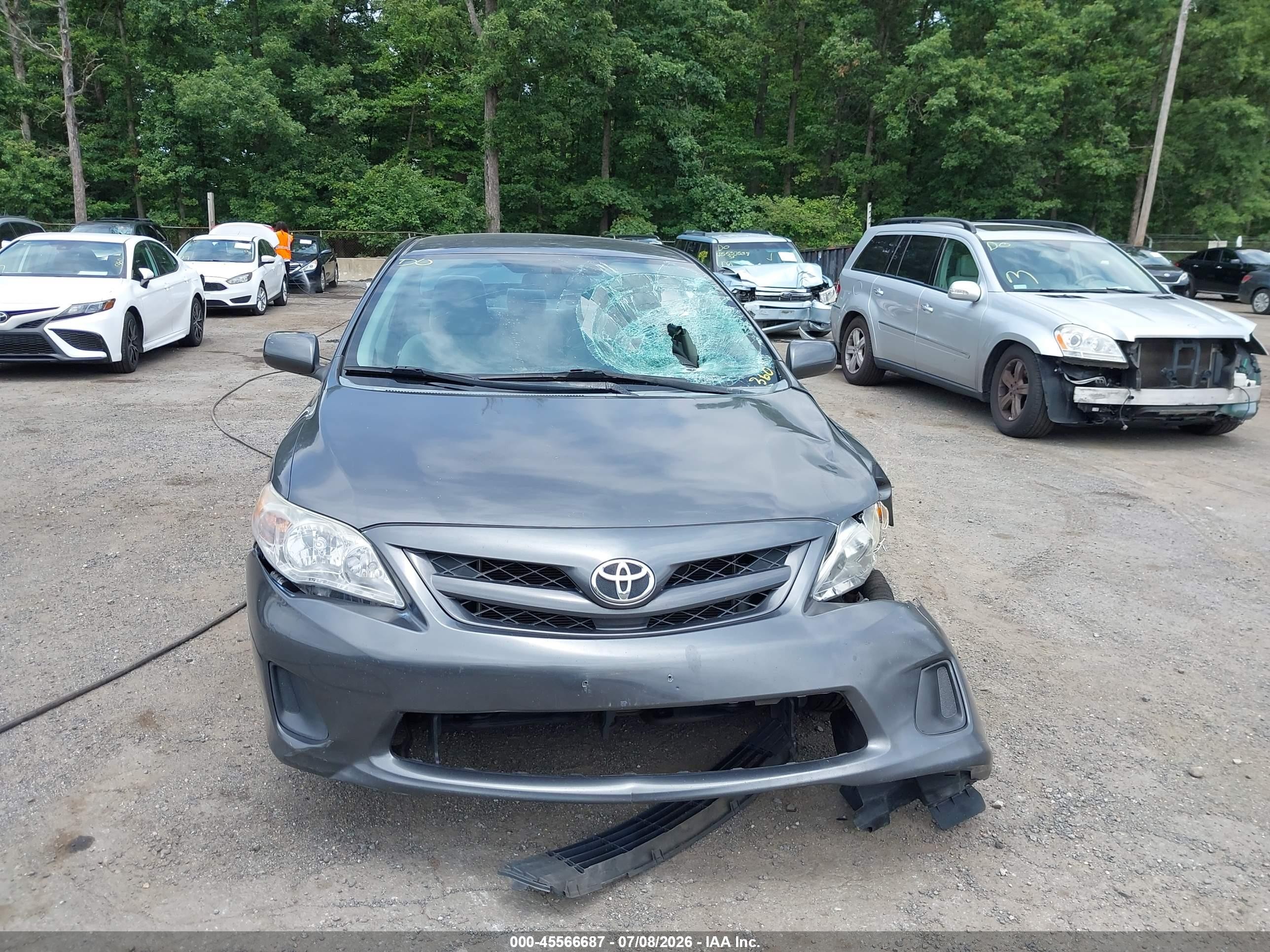 2011 Toyota Corolla Le Gray vin: 2T1BU4EE4BC709449