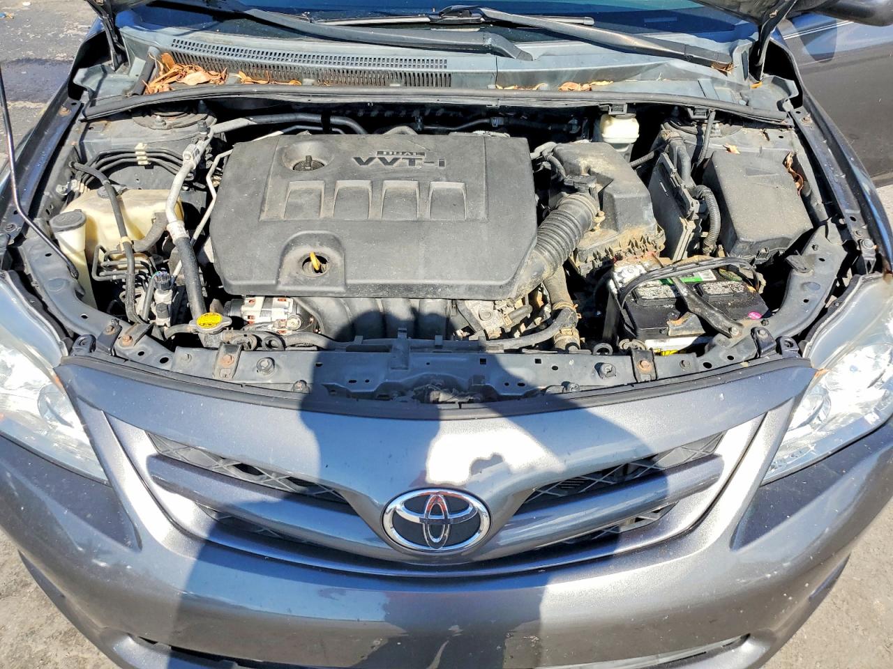 2011 Toyota Corolla Le Gray vin: 2T1BU4EE4BC721455