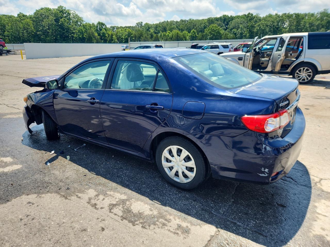 2011 Toyota Corolla Le Blue vin: 2T1BU4EE4BC738112