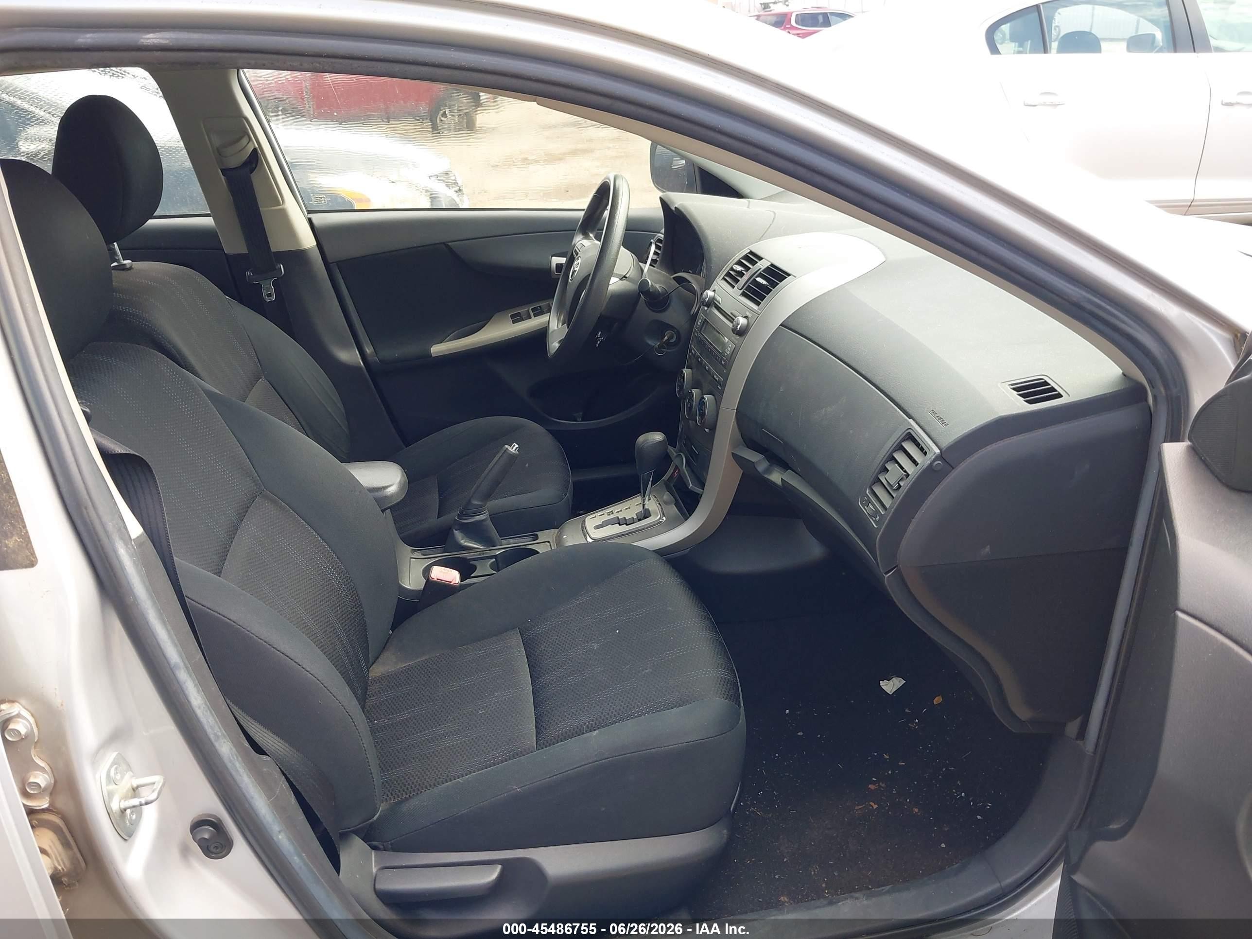 2011 Toyota Corolla S Silver vin: 2T1BU4EE4BC743472