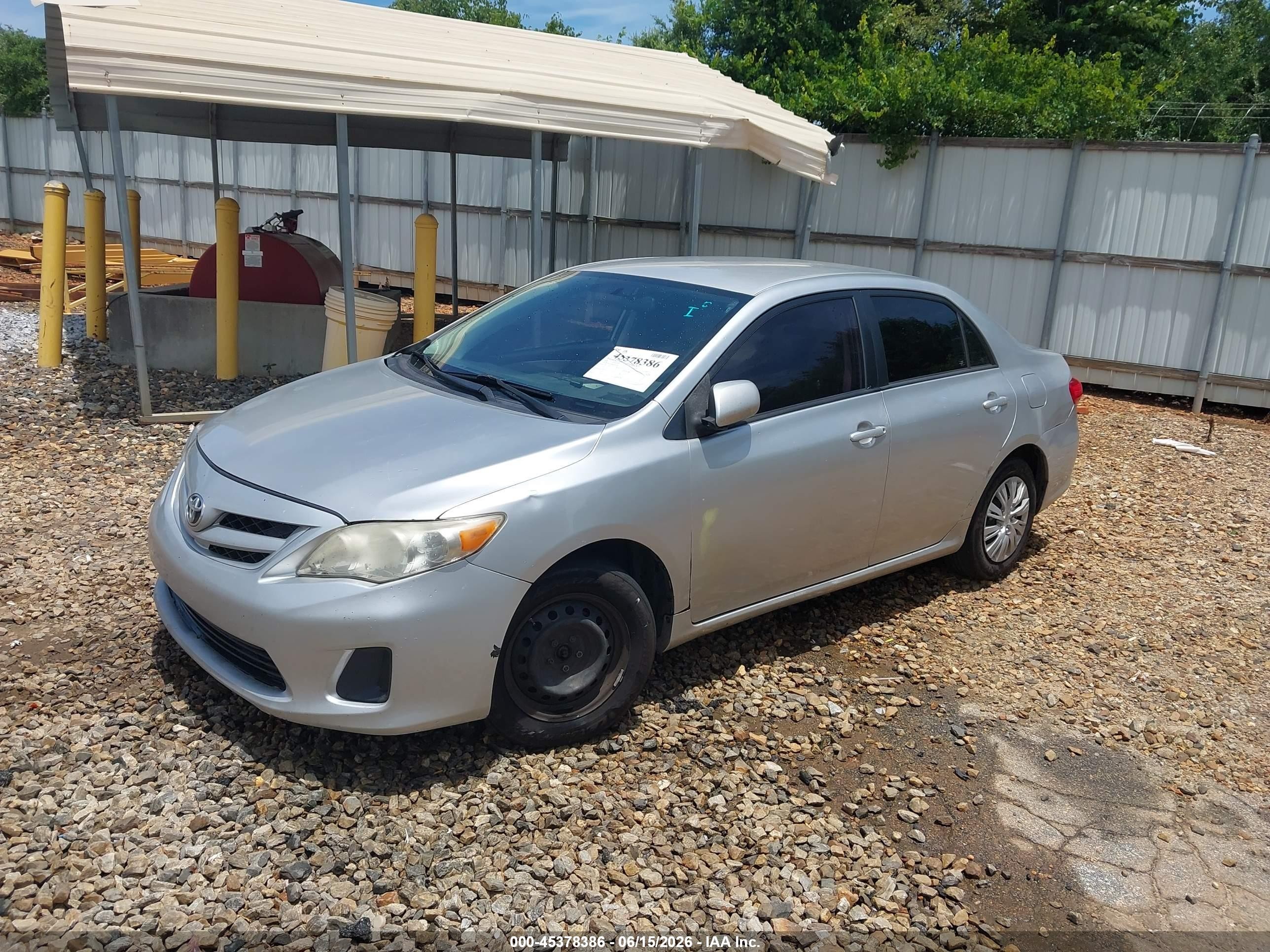 2011 Toyota Corolla Le Silver vin: 2T1BU4EE4BC750292
