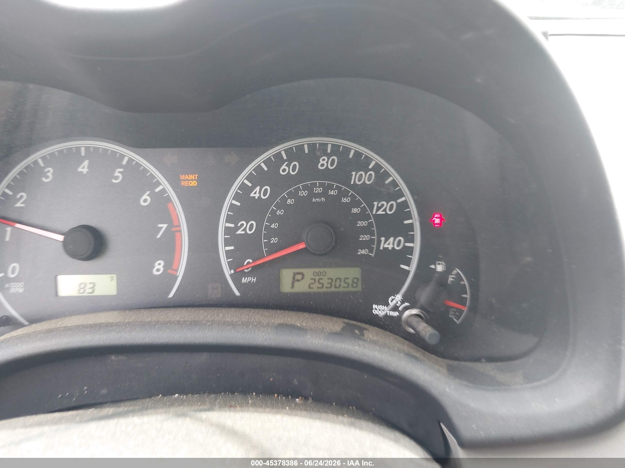 2011 Toyota Corolla Le Silver vin: 2T1BU4EE4BC750292