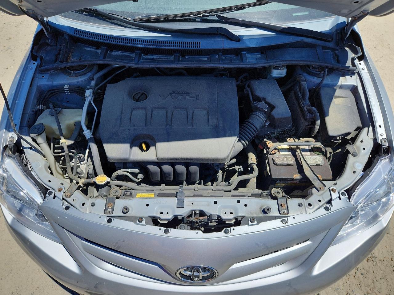 2012 Toyota Corolla Le Silver vin: 2T1BU4EE4CC773427