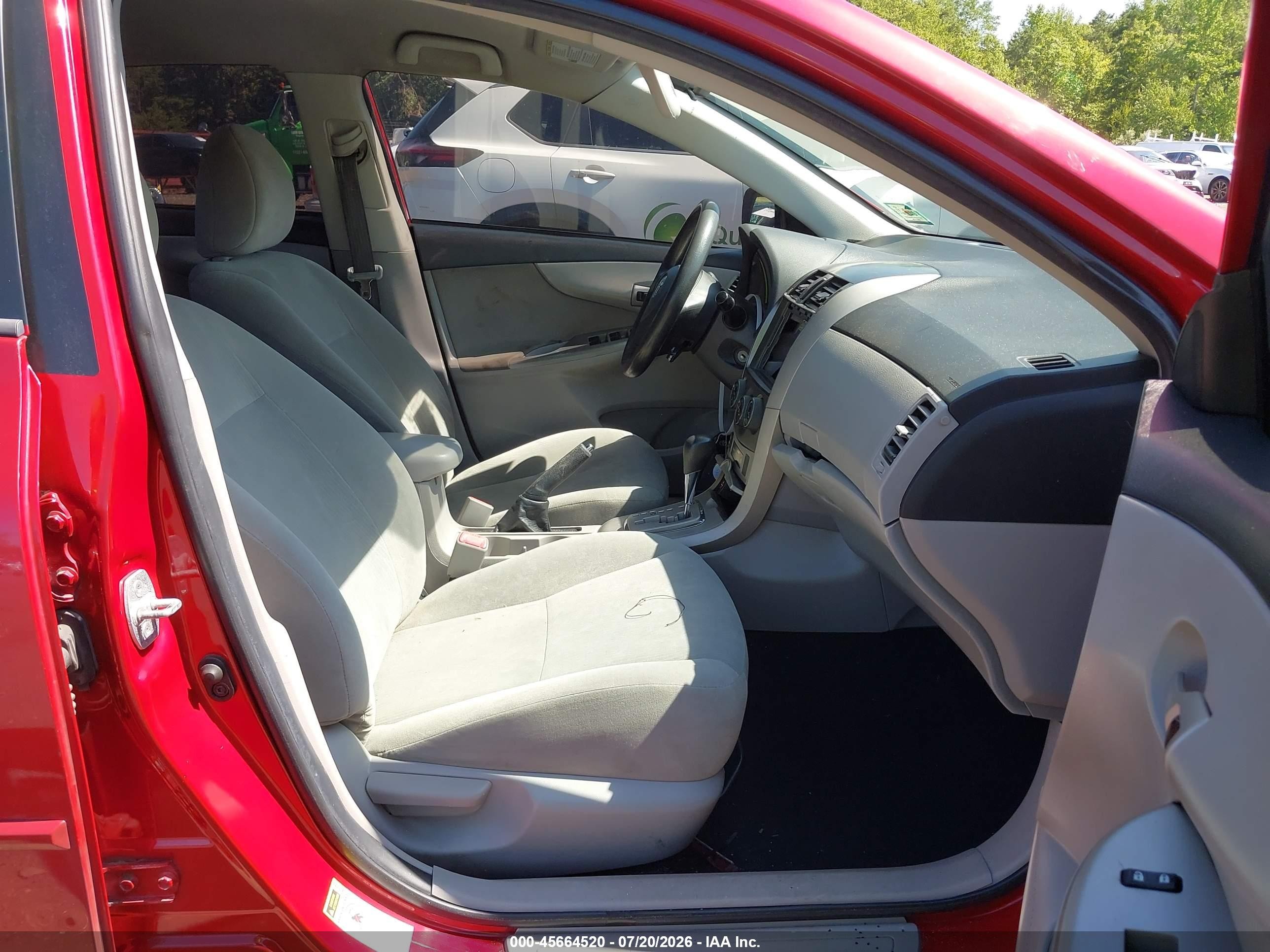 2012 Toyota Corolla Le Красный vin: 2T1BU4EE4CC779504