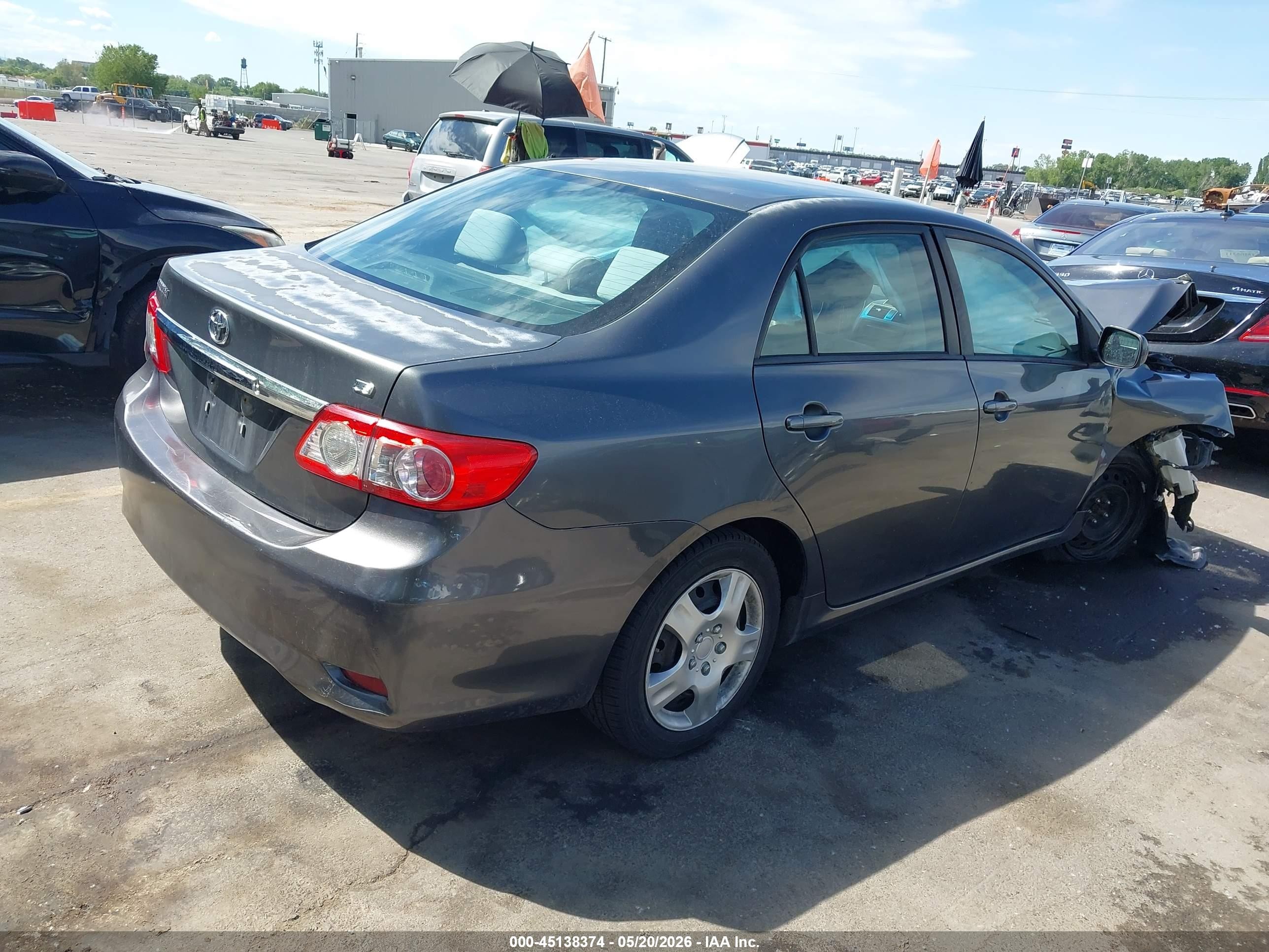 2012 Toyota Corolla Le Gray vin: 2T1BU4EE4CC782449