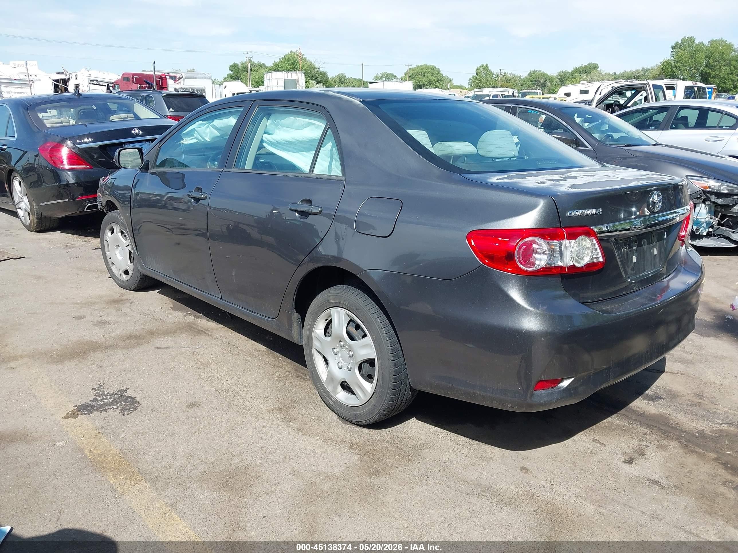 2012 Toyota Corolla Le Gray vin: 2T1BU4EE4CC782449