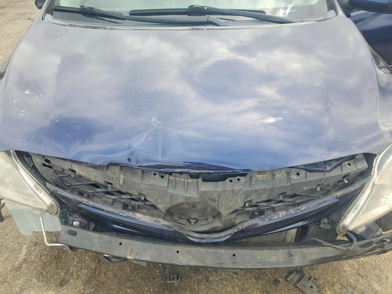 2012 Toyota Corolla Le Blue vin: 2T1BU4EE4CC789661