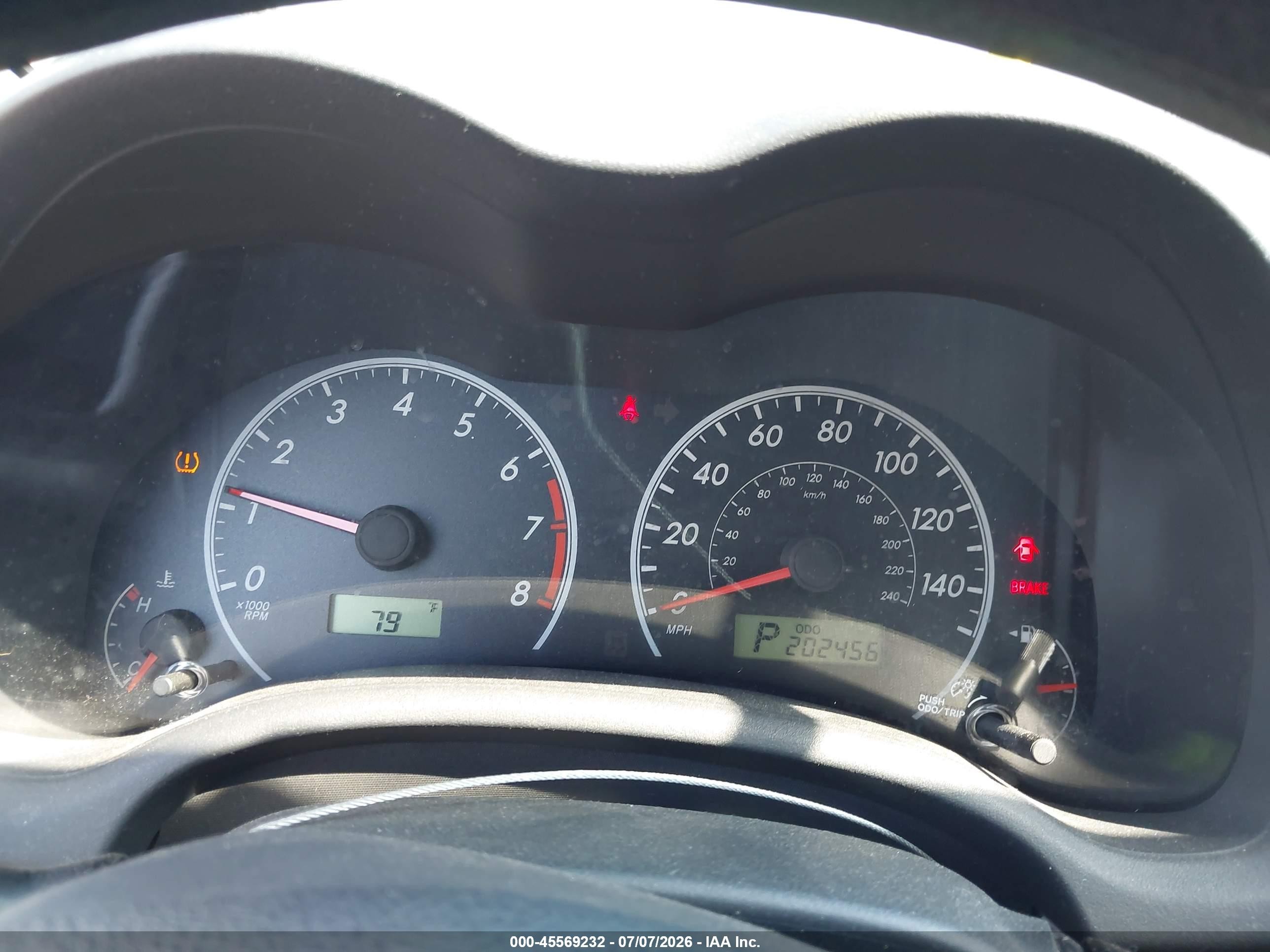2012 Toyota Corolla Le Silver vin: 2T1BU4EE4CC790423
