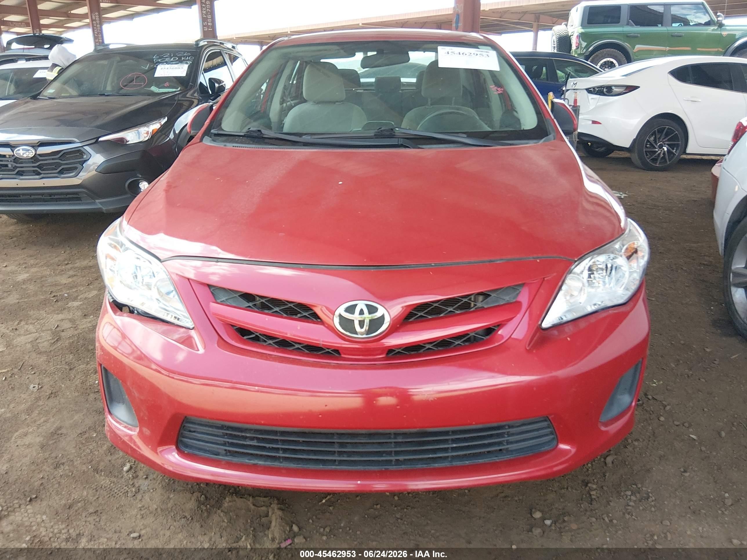 2012 Toyota Corolla Le Красный vin: 2T1BU4EE4CC811254