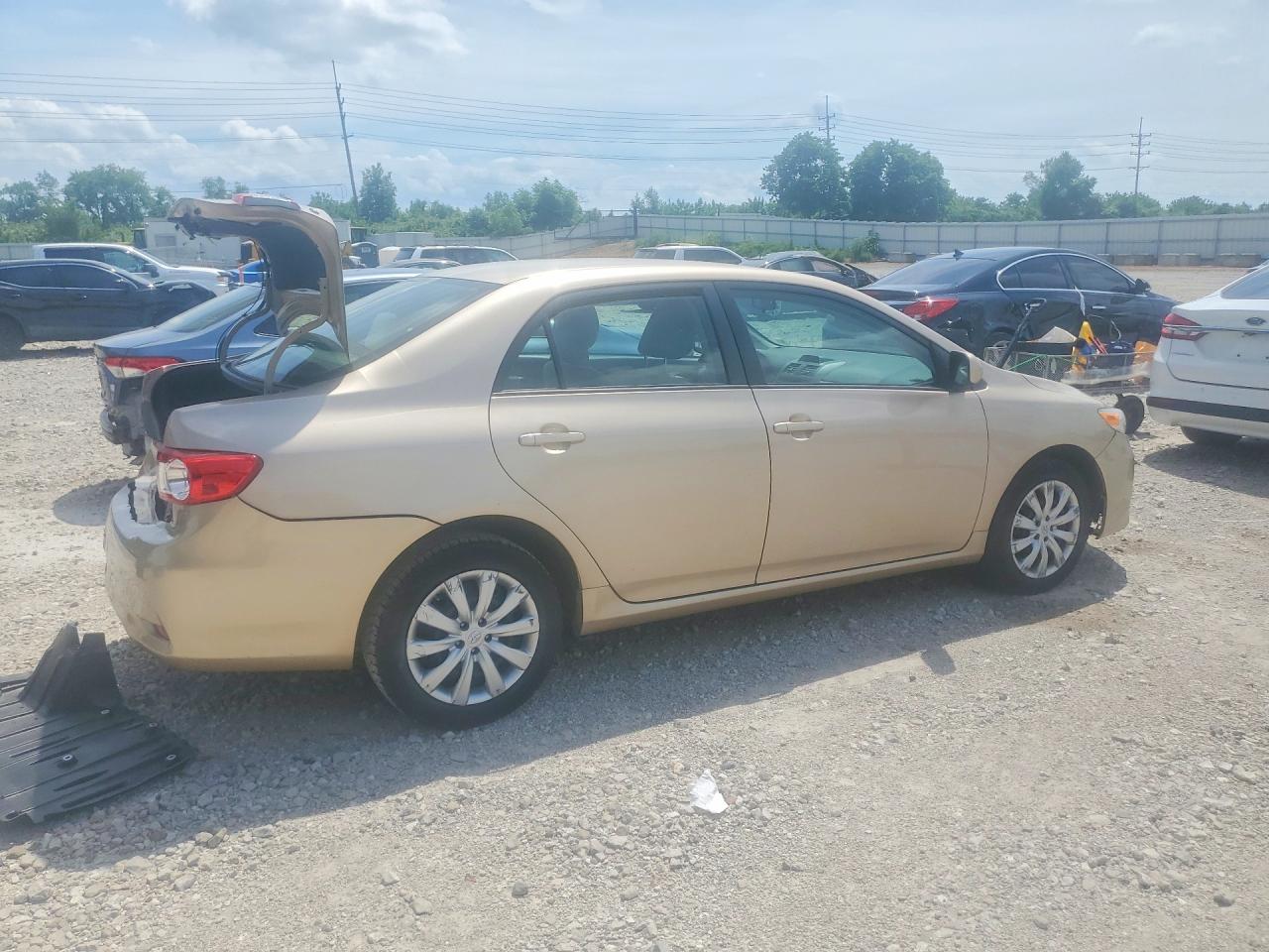 2012 Toyota Corolla Le Beige vin: 2T1BU4EE4CC843069