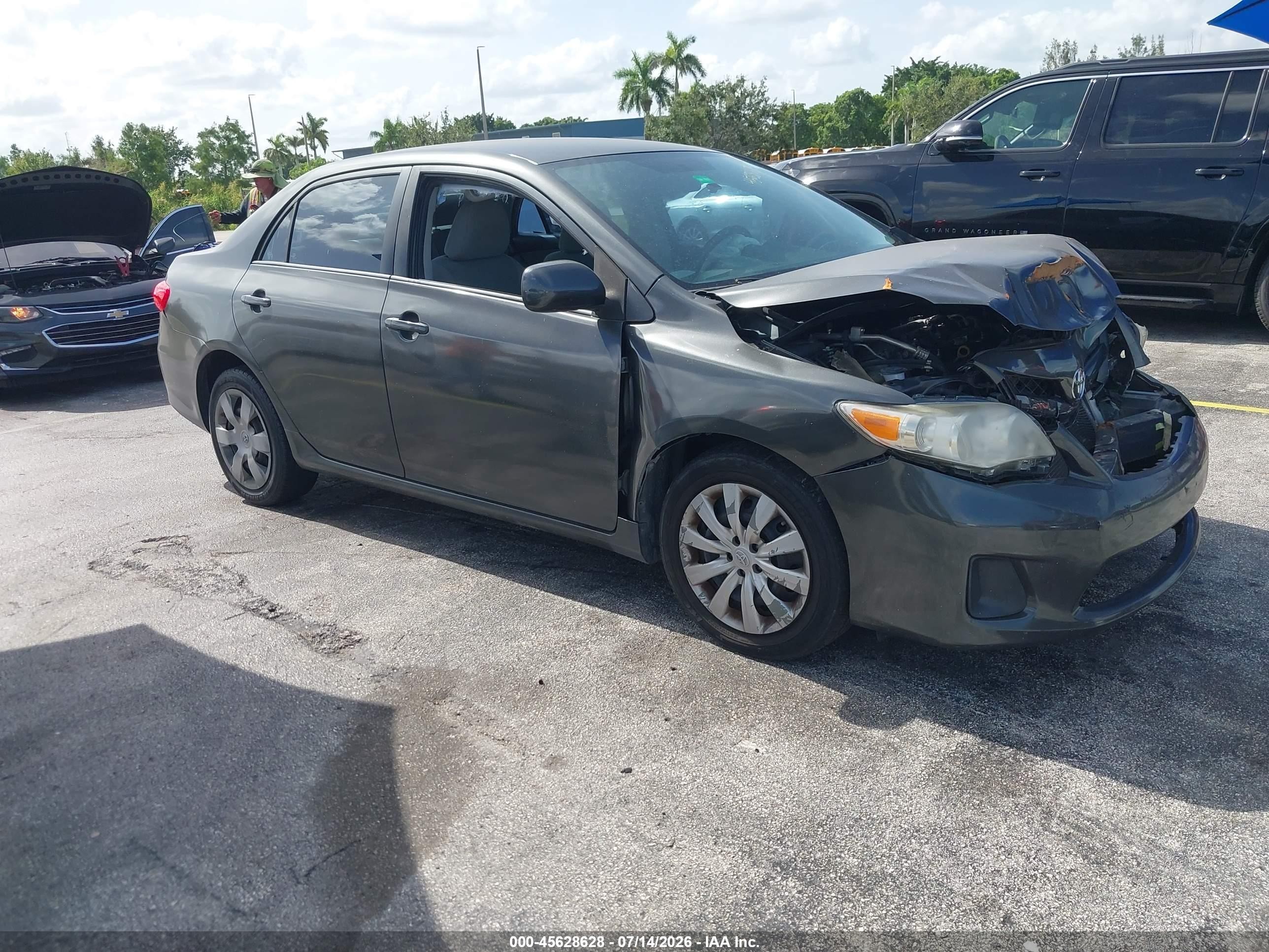 2012 Toyota Corolla Le Gray vin: 2T1BU4EE4CC844545