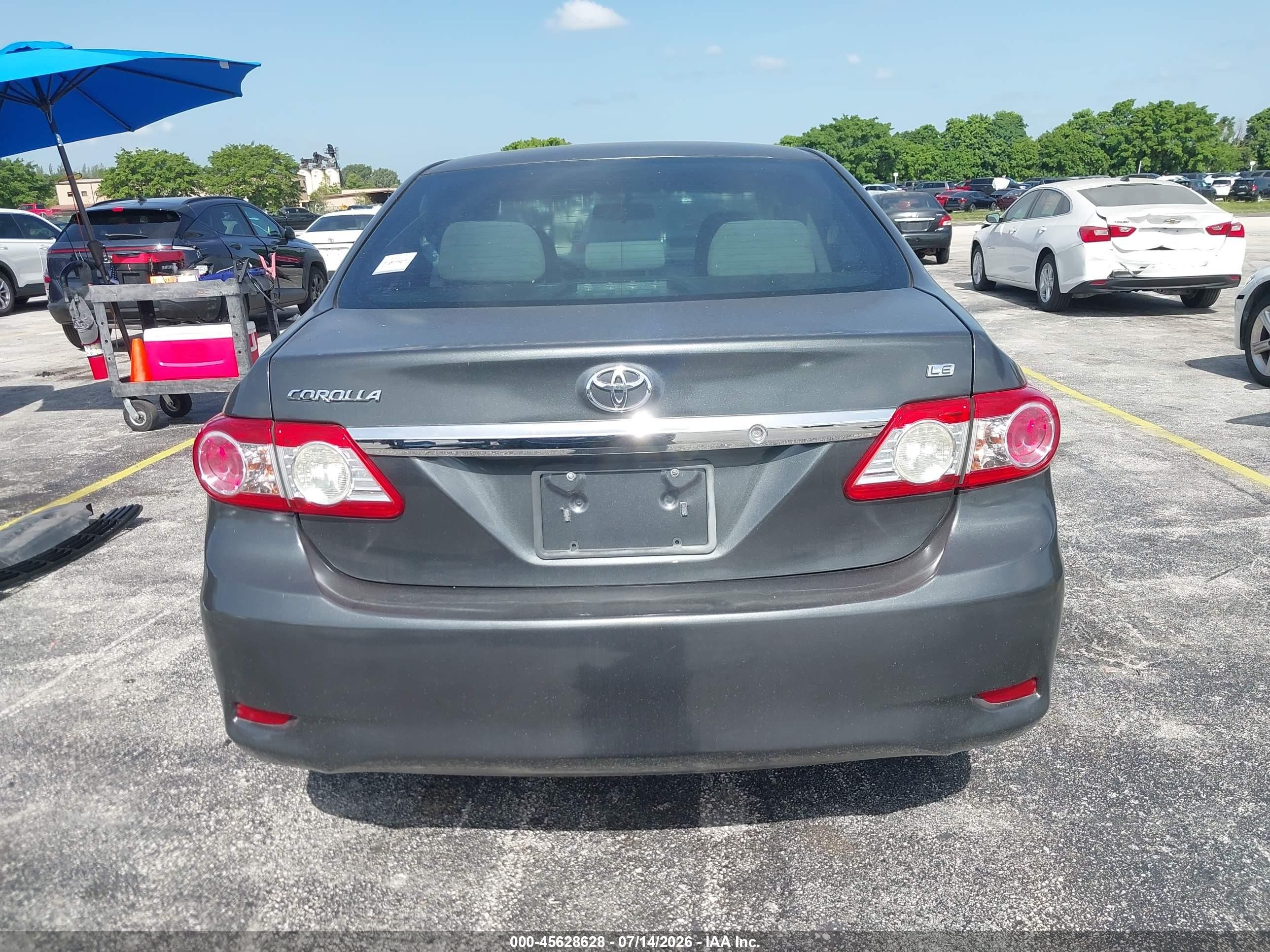 2012 Toyota Corolla Le Gray vin: 2T1BU4EE4CC844545
