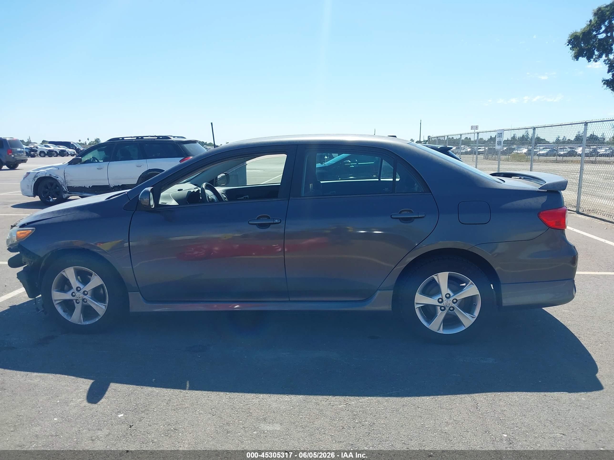 2012 Toyota Corolla S Gray vin: 2T1BU4EE4CC847431