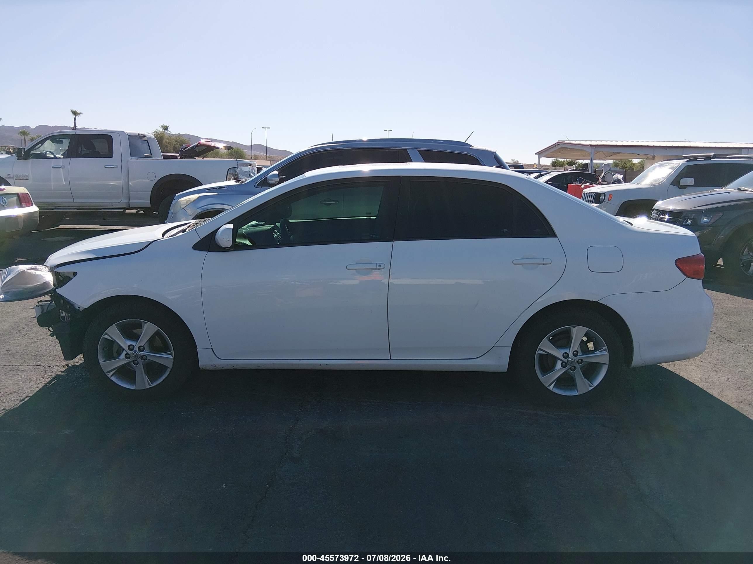 2012 Toyota Corolla Le White vin: 2T1BU4EE4CC850653