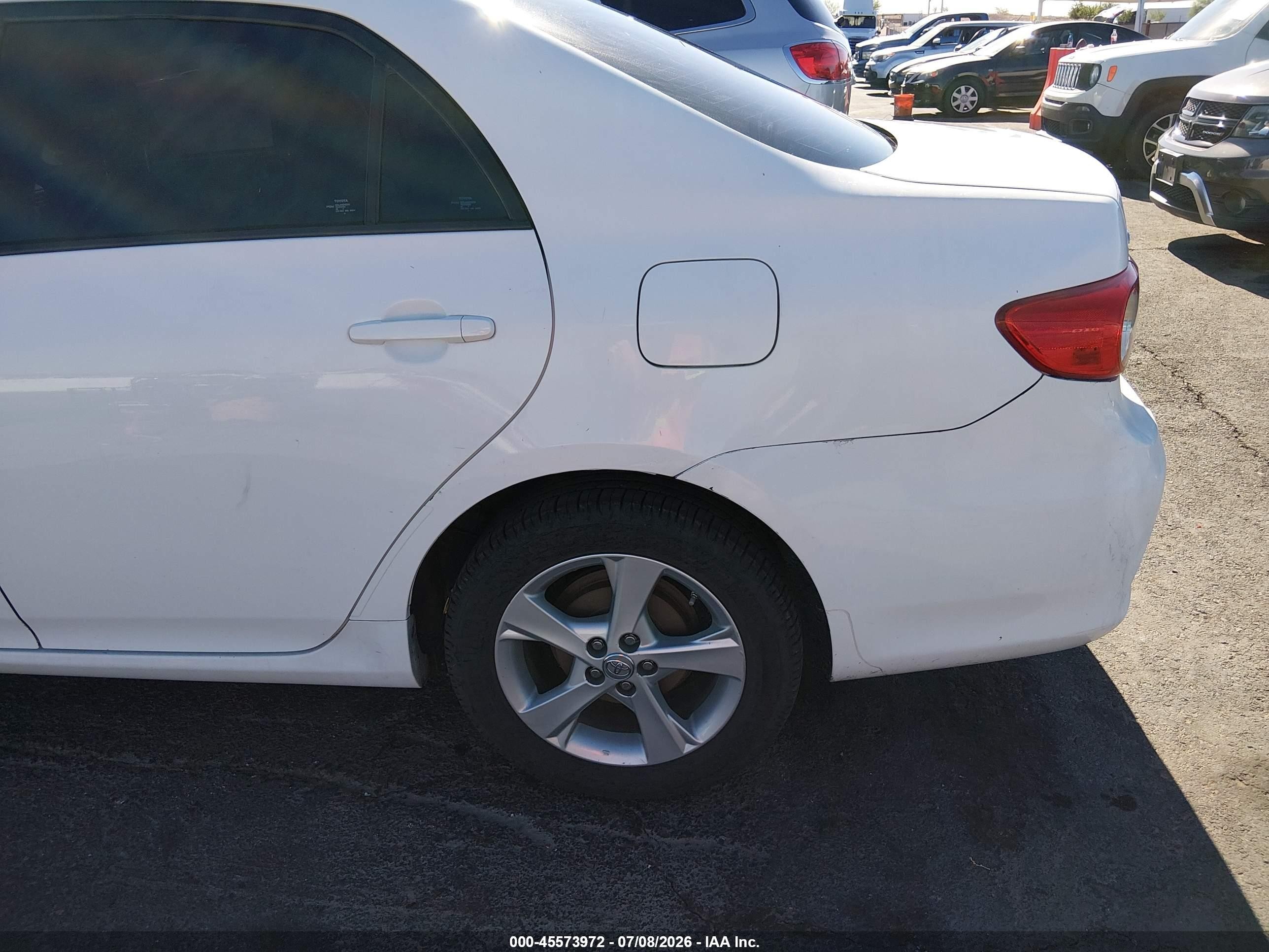 2012 Toyota Corolla Le White vin: 2T1BU4EE4CC850653