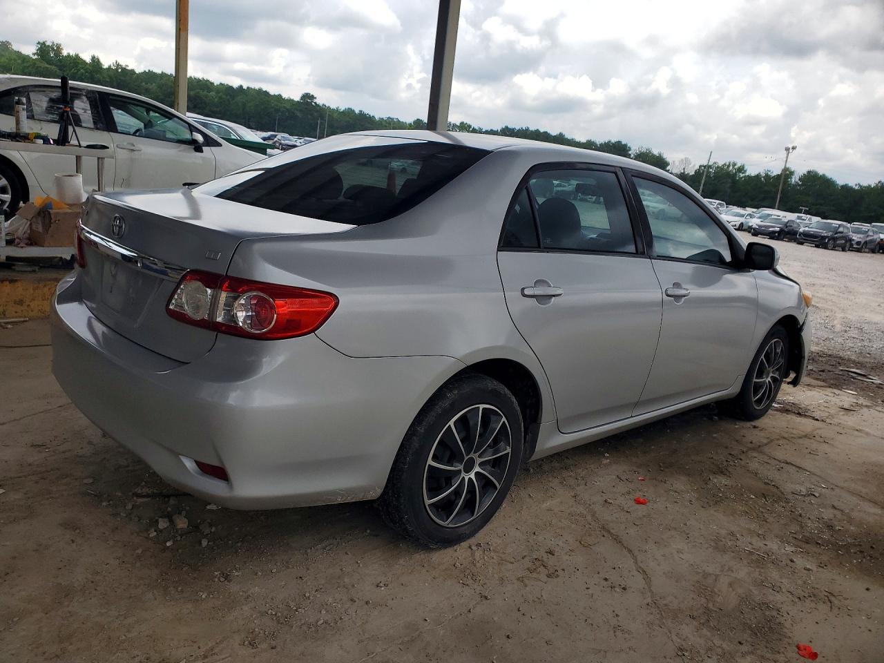 2012 Toyota Corolla Le Silver vin: 2T1BU4EE4CC867436